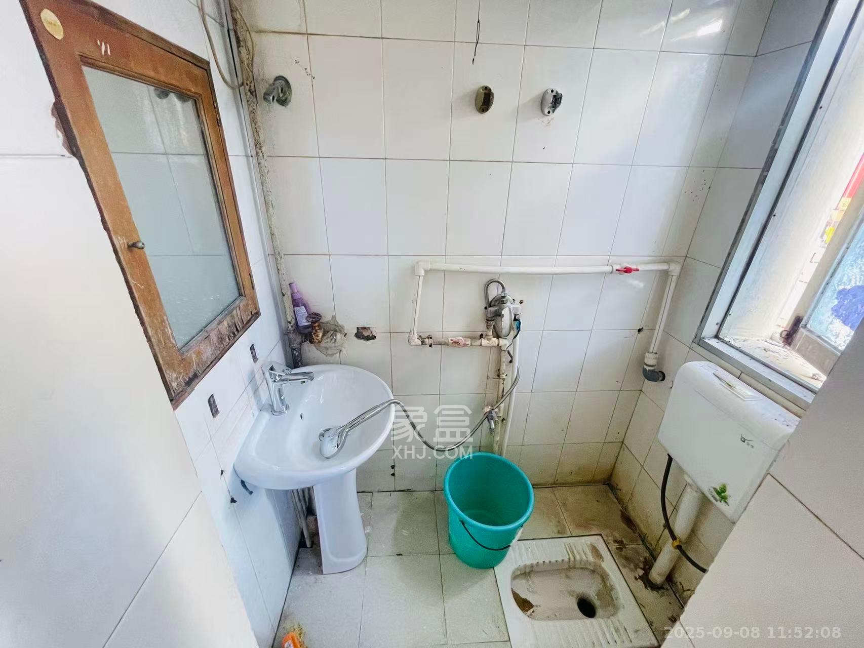 化龙池散盘  2室1厅1卫    1500.0元/月室内图