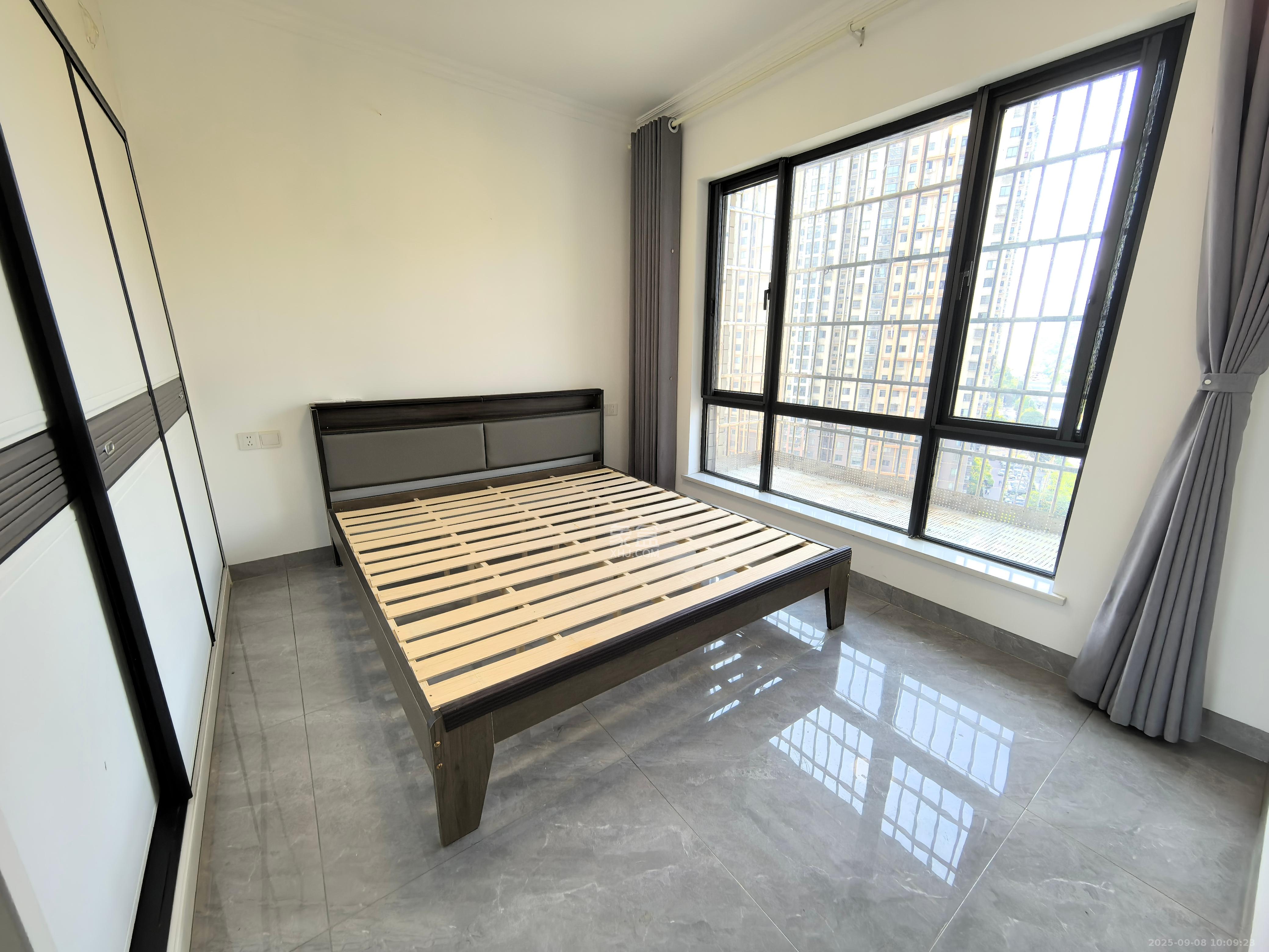 和庄 2室2厅1卫 2300.0元/月 和庄 2室2厅1卫 2300.0元/月室内图