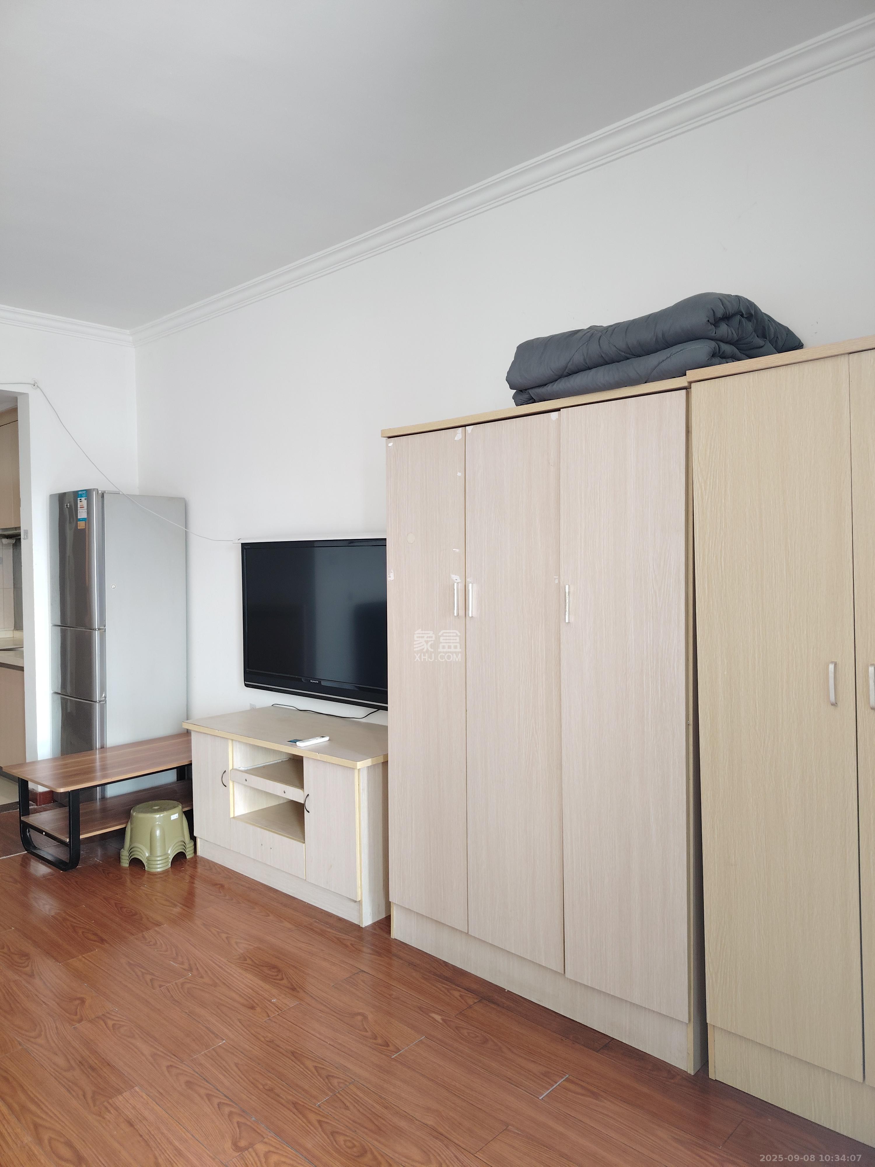 兰亭优壳(隽峰苑) 1室1厅1卫 1400.0元/月 兰亭优壳(隽峰苑) 1室1厅1卫 1400.0元/月室内图