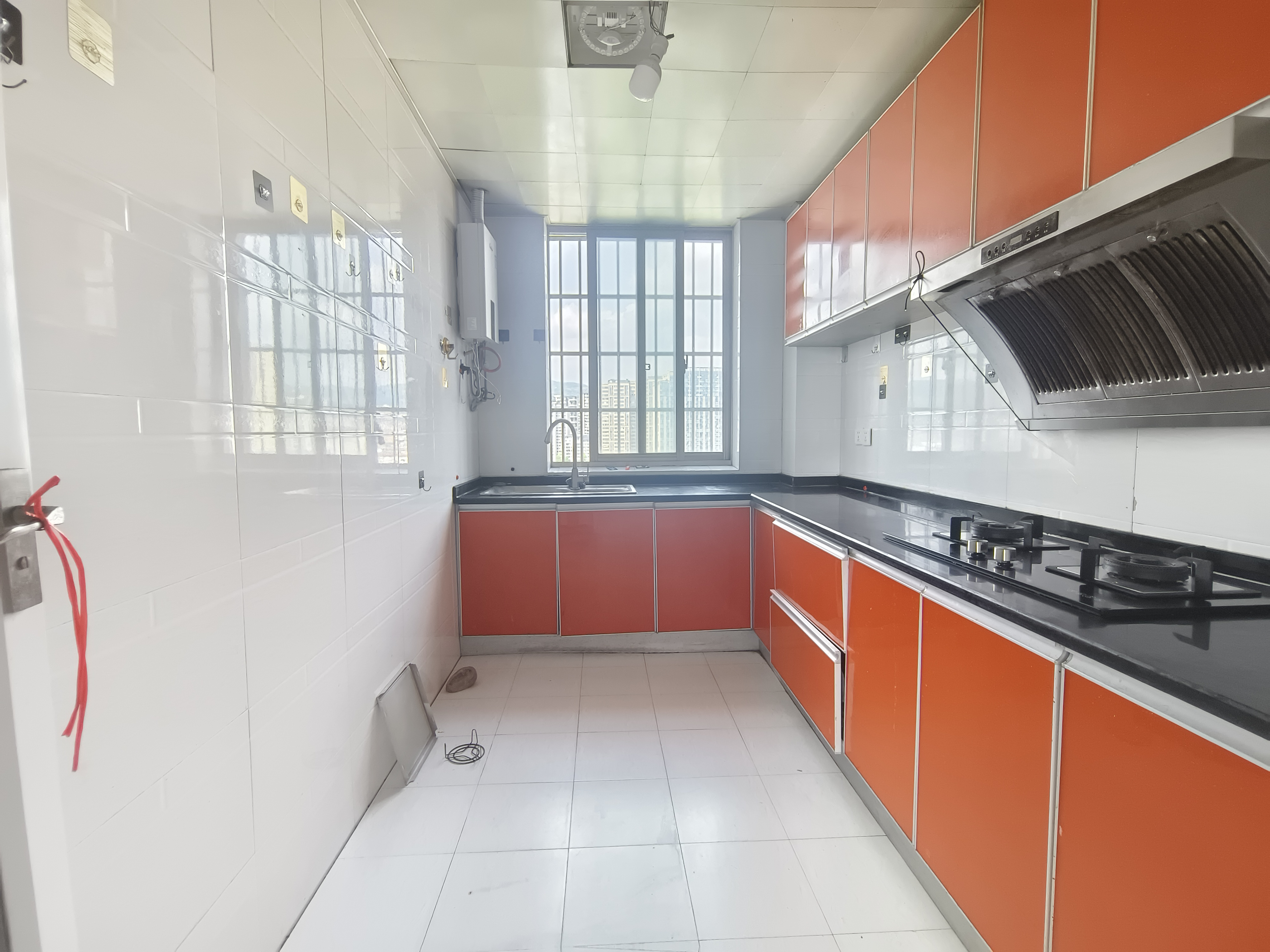 维港十字街  3室2厅2卫    2500.0元/月室内图