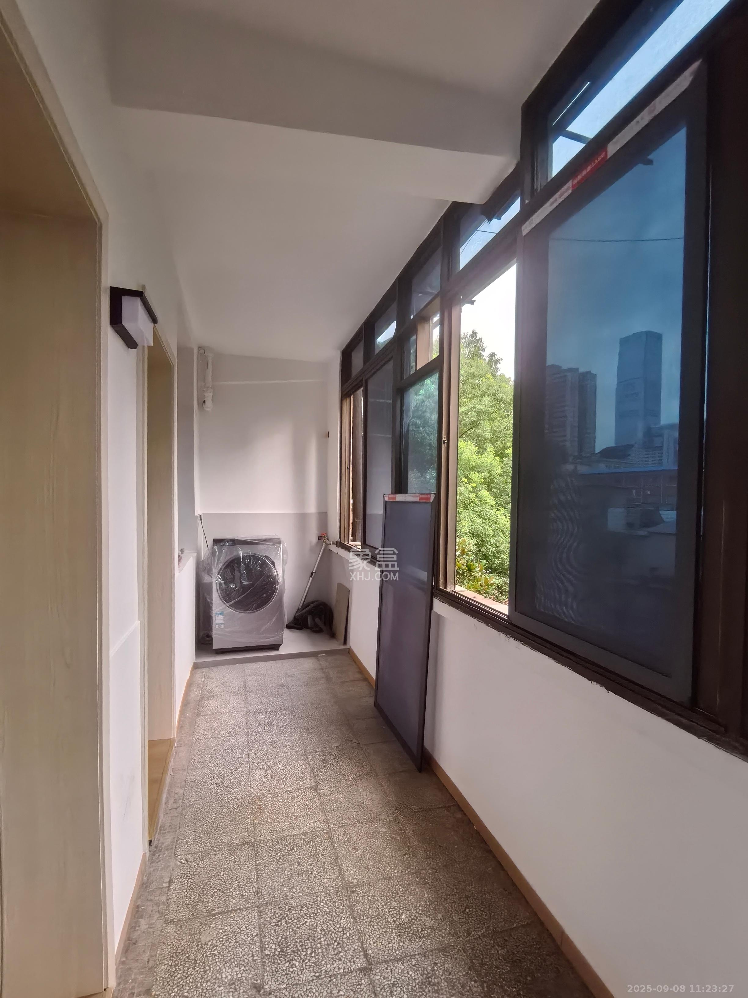 省纺织物资设备总公司 1室0厅0卫 2800.0元/月 省纺织物资设备总公司 1室0厅0卫 2800.0元/月室内图