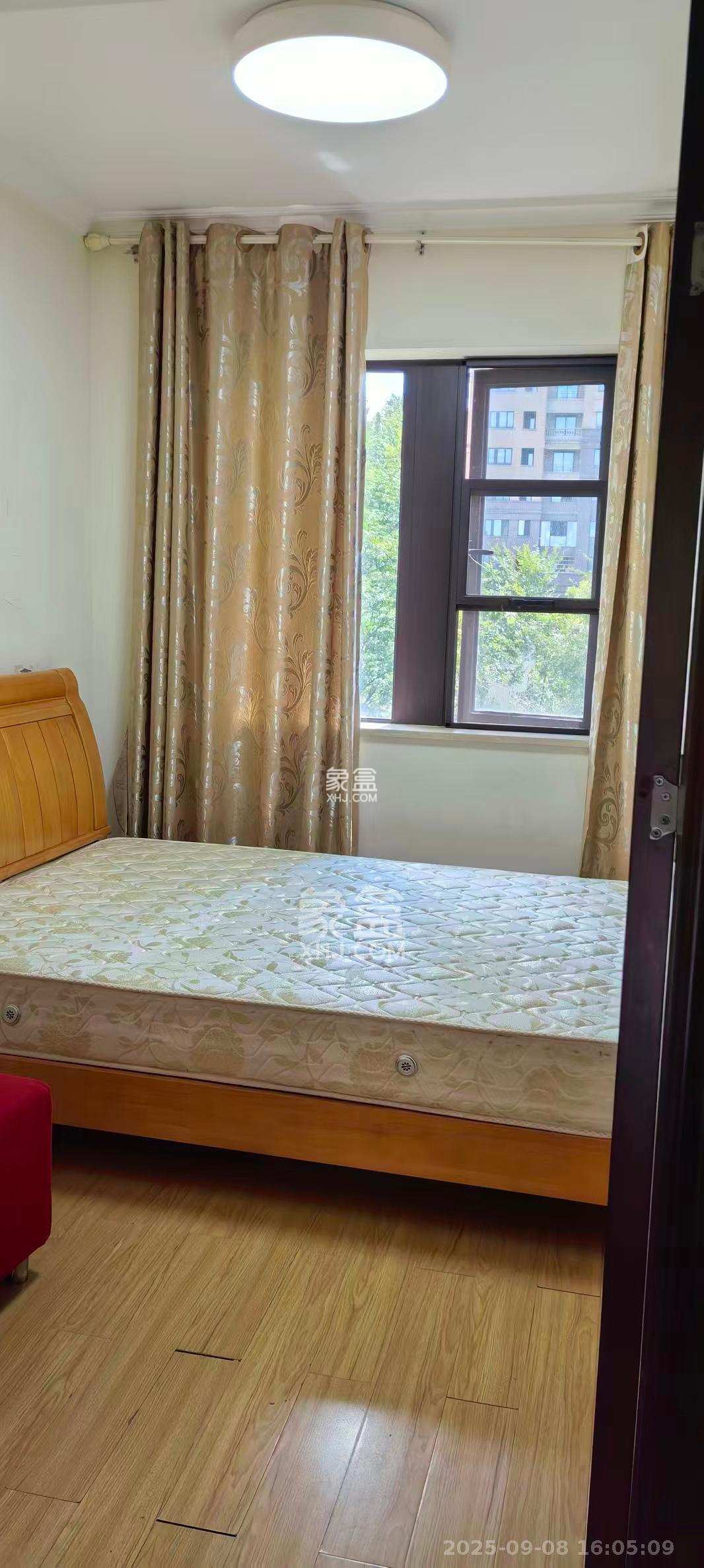 湘水郡(兴旺小爱同学)  3室2厅2卫    2500.0元/月 湘水郡(兴旺小爱同学)  3室2厅2卫    2500.0元/月室内图