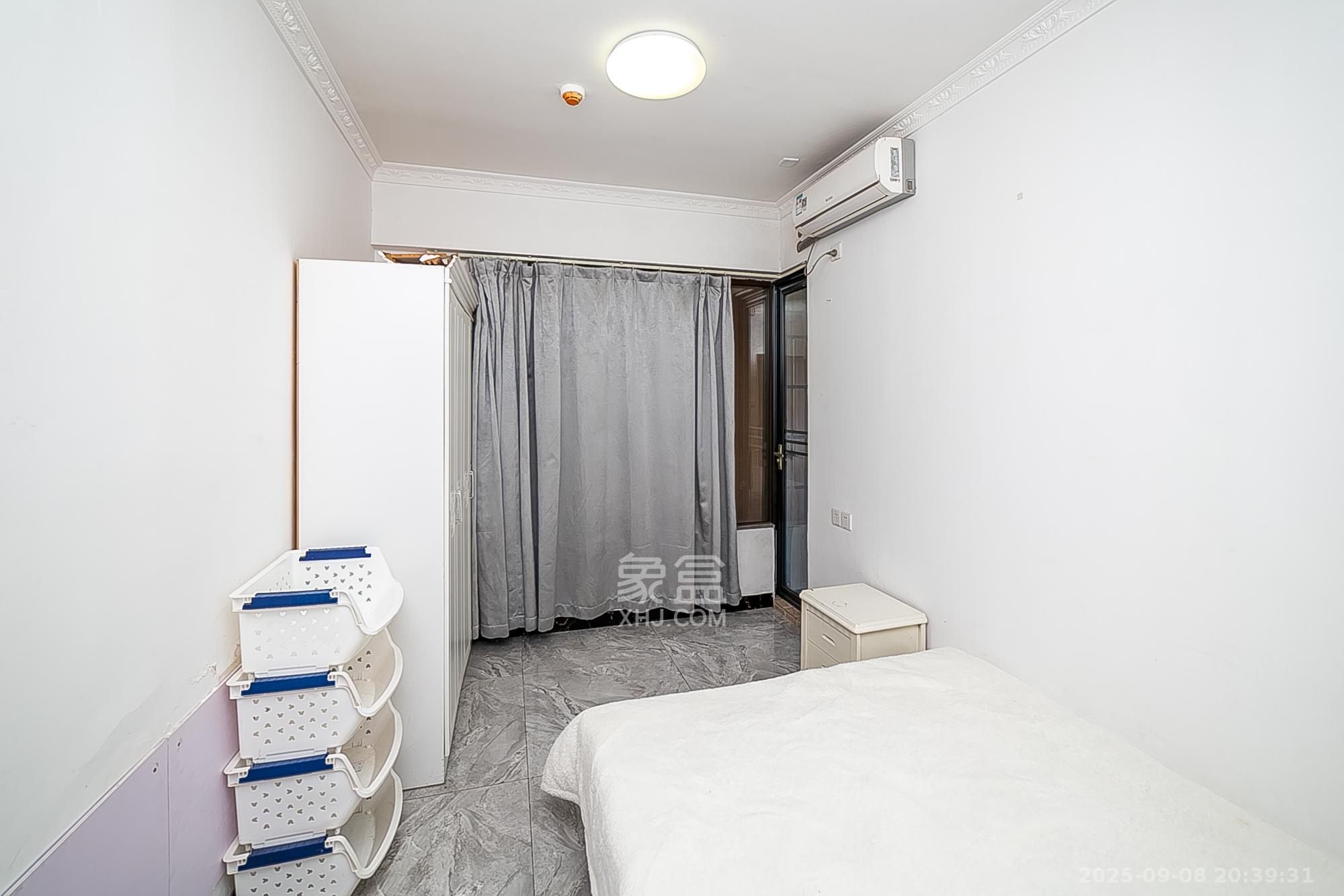 第六都(陆都小区)  2室2厅1卫    96.0万 第六都(陆都小区)  2室2厅1卫    96.0万卧室