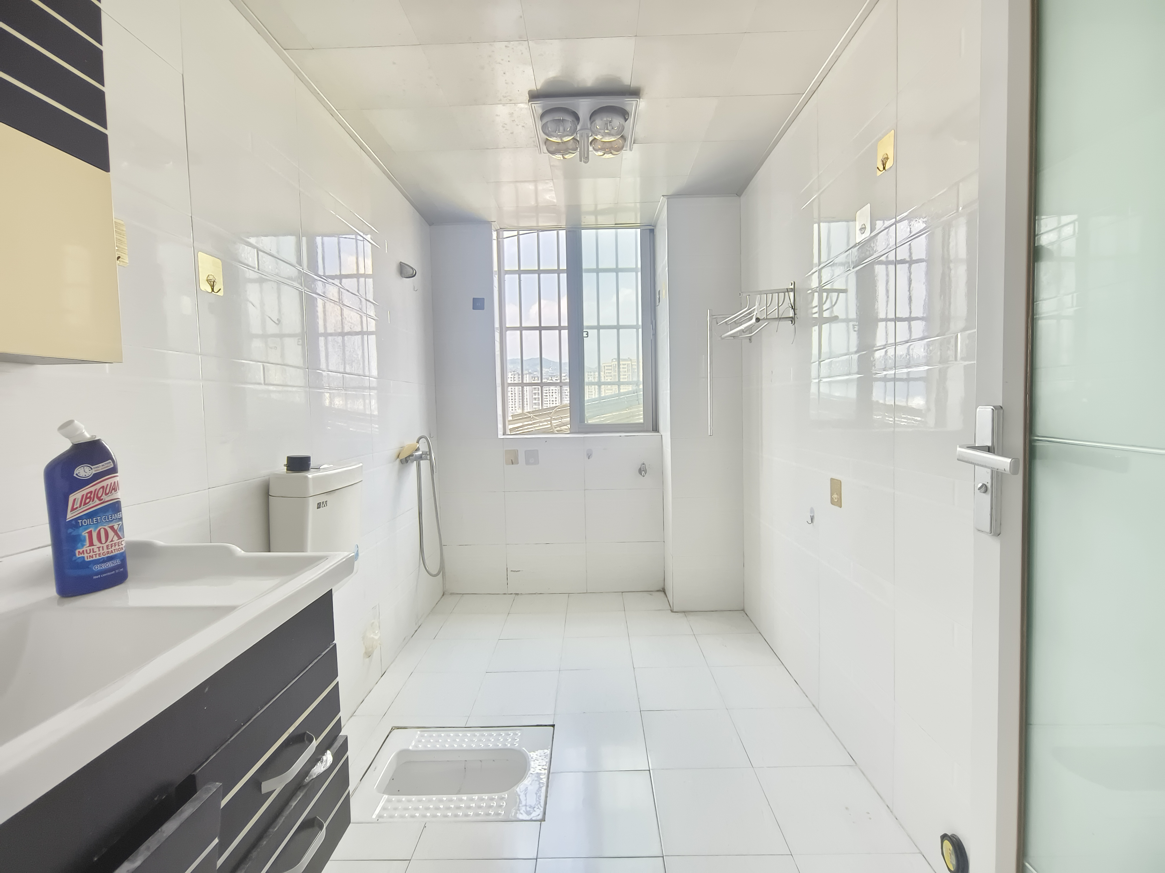 维港十字街 3室2厅2卫 2500.0元/月 维港十字街 3室2厅2卫 2500.0元/月室内图