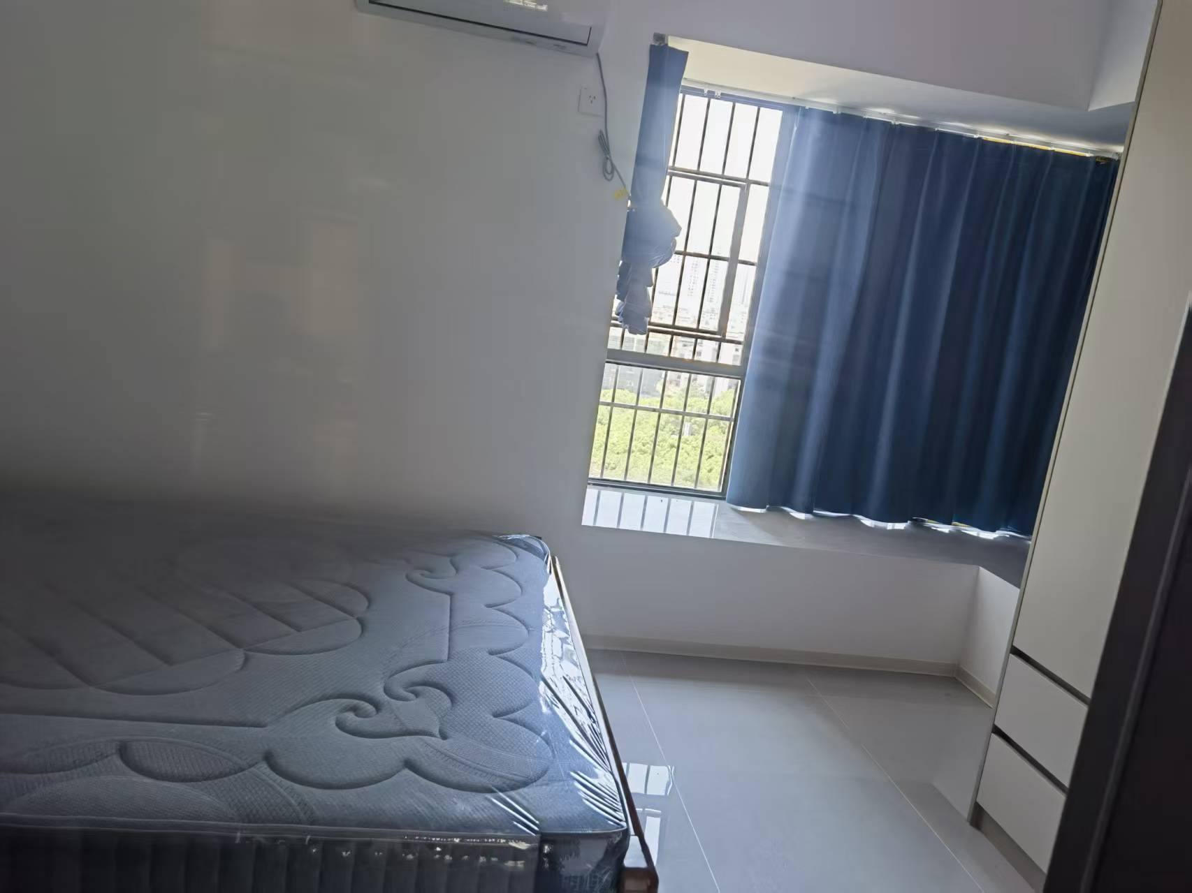 龙城金水丽都 1室0厅0卫 2400.0元/月 龙城金水丽都 1室0厅0卫 2400.0元/月室内图