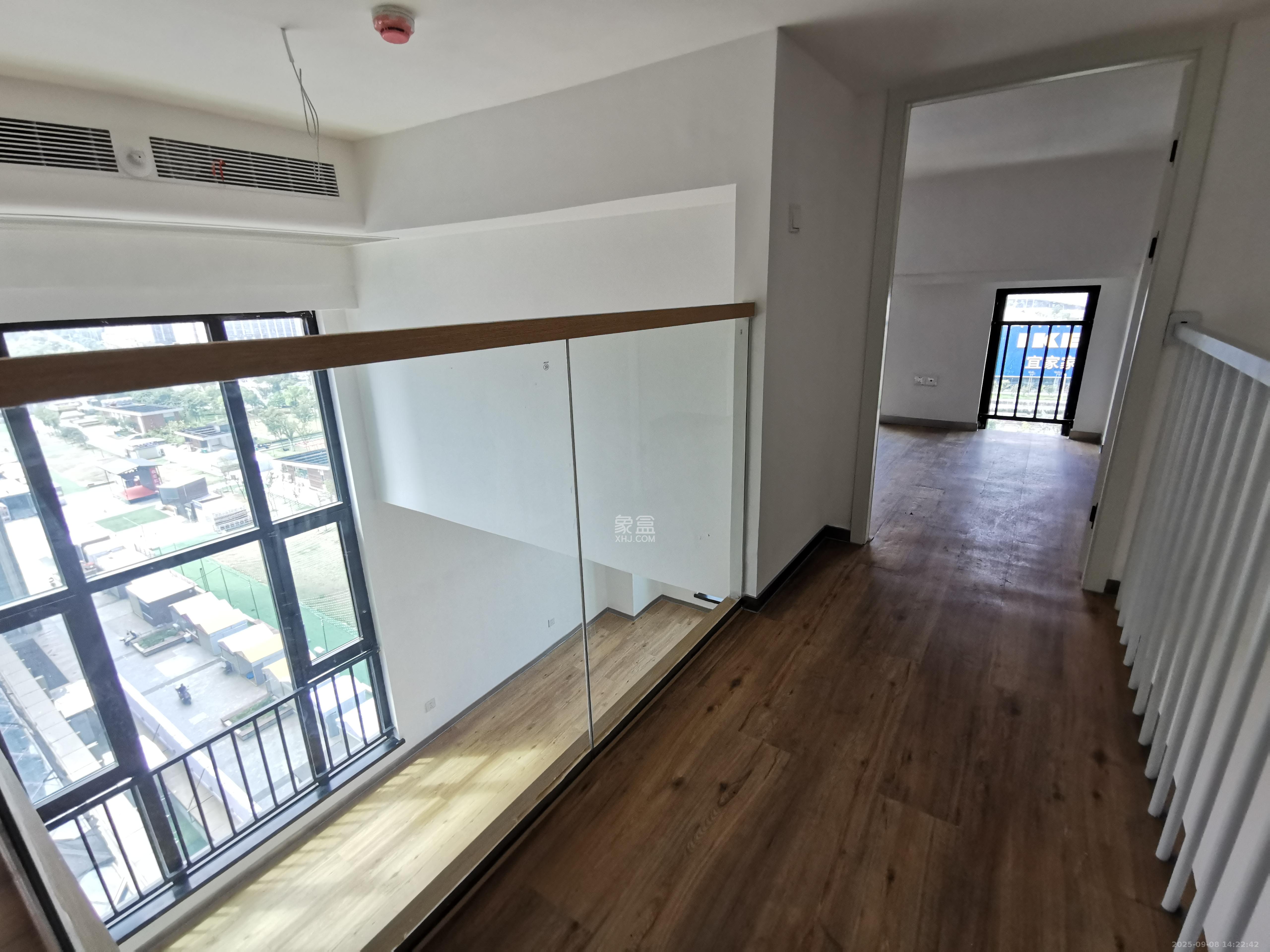 卓伯根1900  2室1厅2卫    2500.0元/月室内图