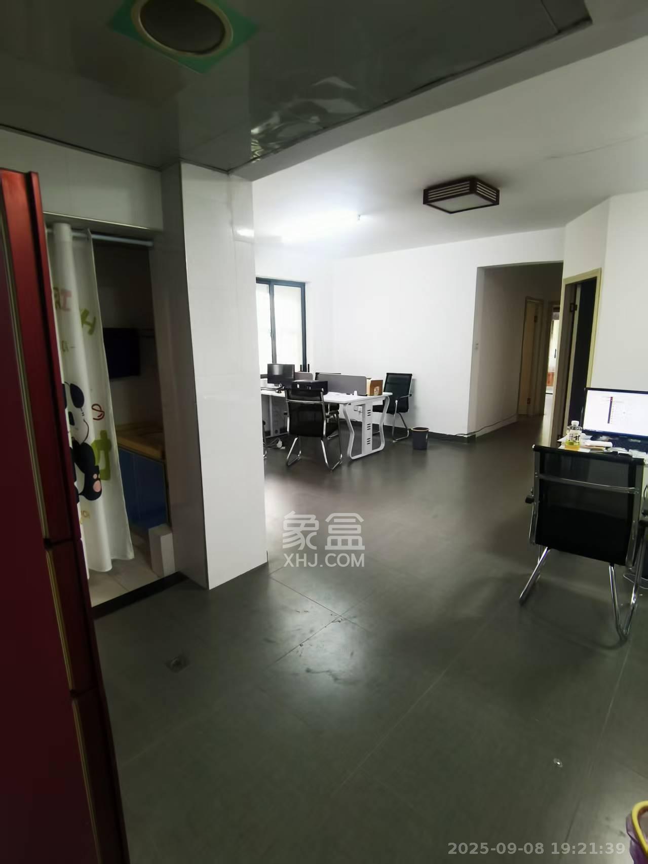 芙蓉蓉苑 2室1厅1卫 3000.0元/月 芙蓉蓉苑 2室1厅1卫 3000.0元/月室内图