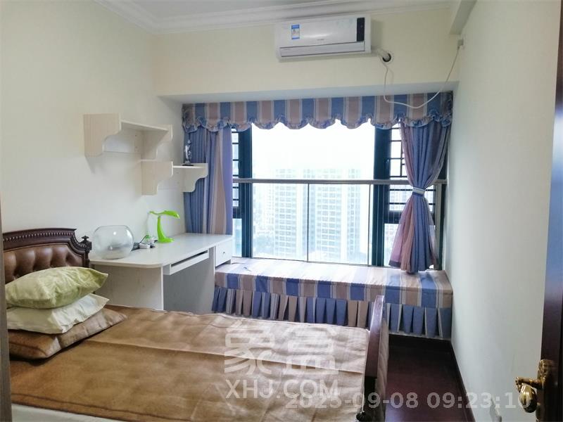 恒大城  4室2厅2卫    3500.0元/月 恒大城  4室2厅2卫    3500.0元/月室内图