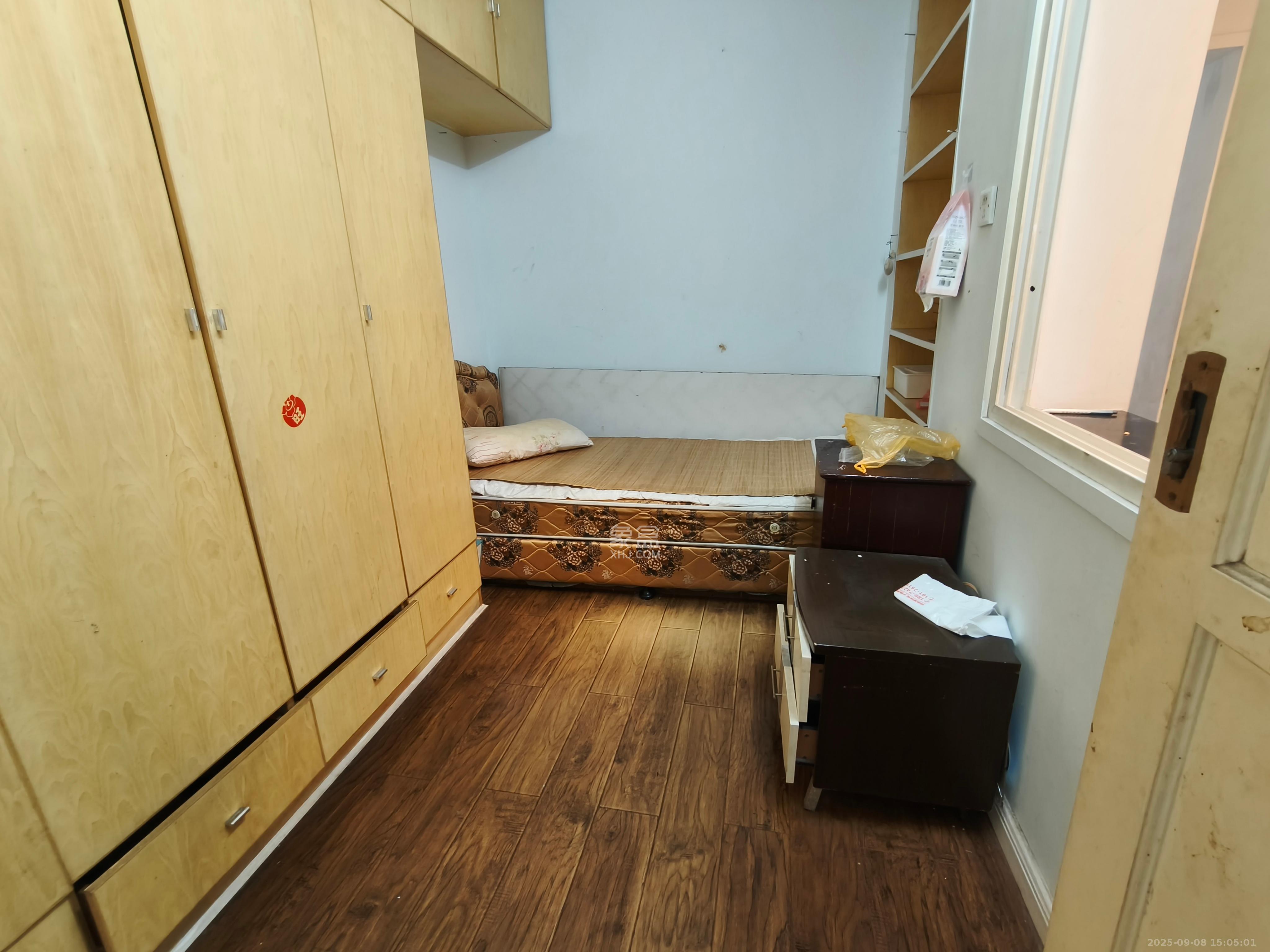 湖南省农业厅  3室1厅1卫    2500.0元/月 湖南省农业厅  3室1厅1卫    2500.0元/月室内图