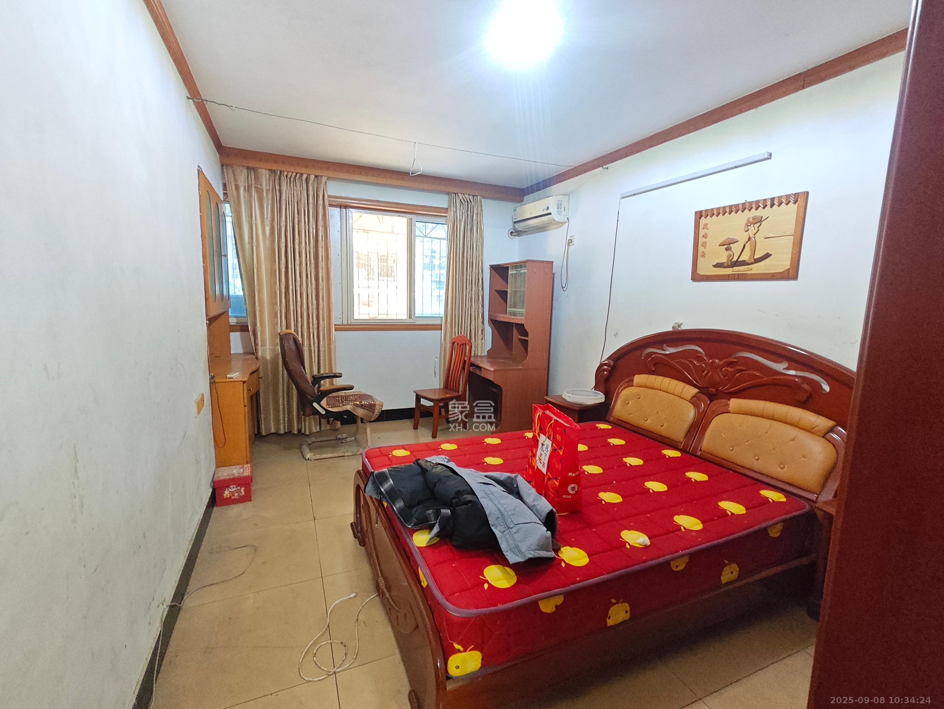 水泵厂宿舍 2室1厅1卫 1600.0元/月 水泵厂宿舍 2室1厅1卫 1600.0元/月室内图