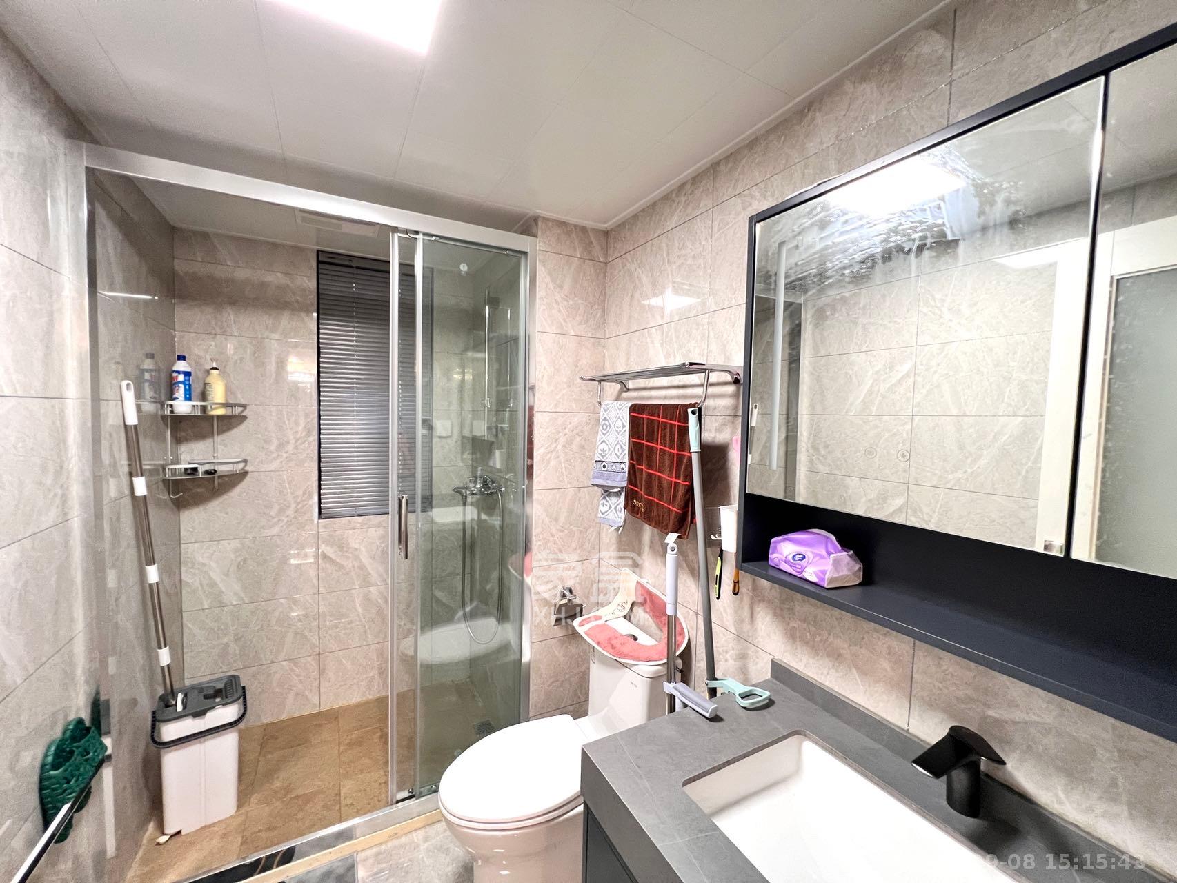 中海珑悦府 4室2厅2卫 4000.0元/月 中海珑悦府 4室2厅2卫 4000.0元/月室内图