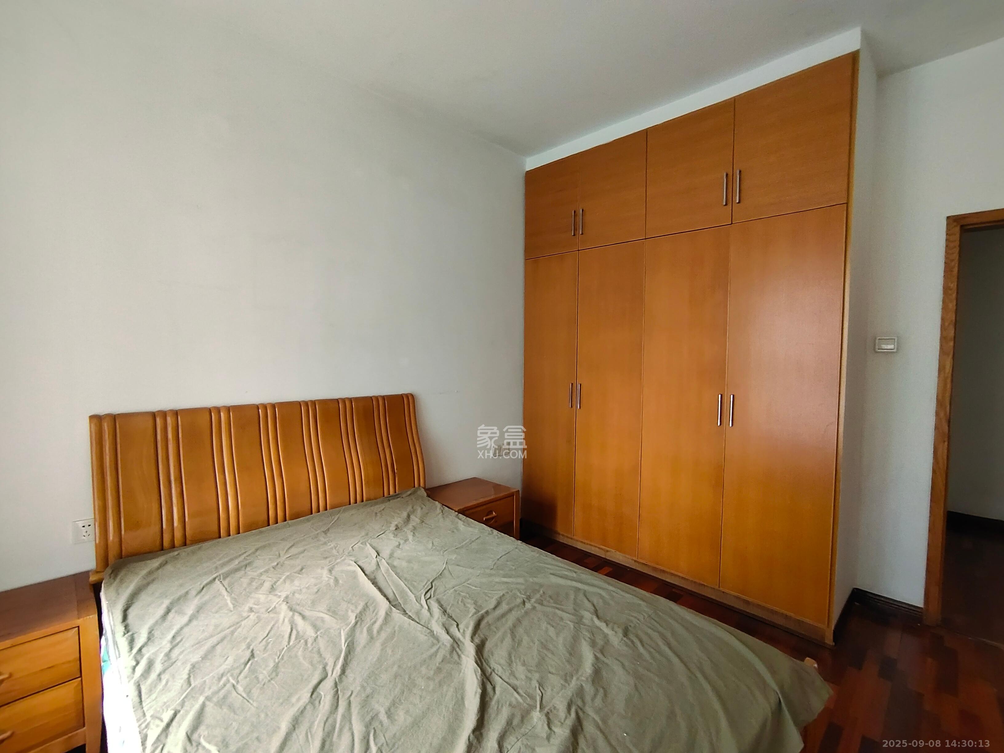 湘江世纪城达江苑  3室2厅1卫    2100.0元/月室内图