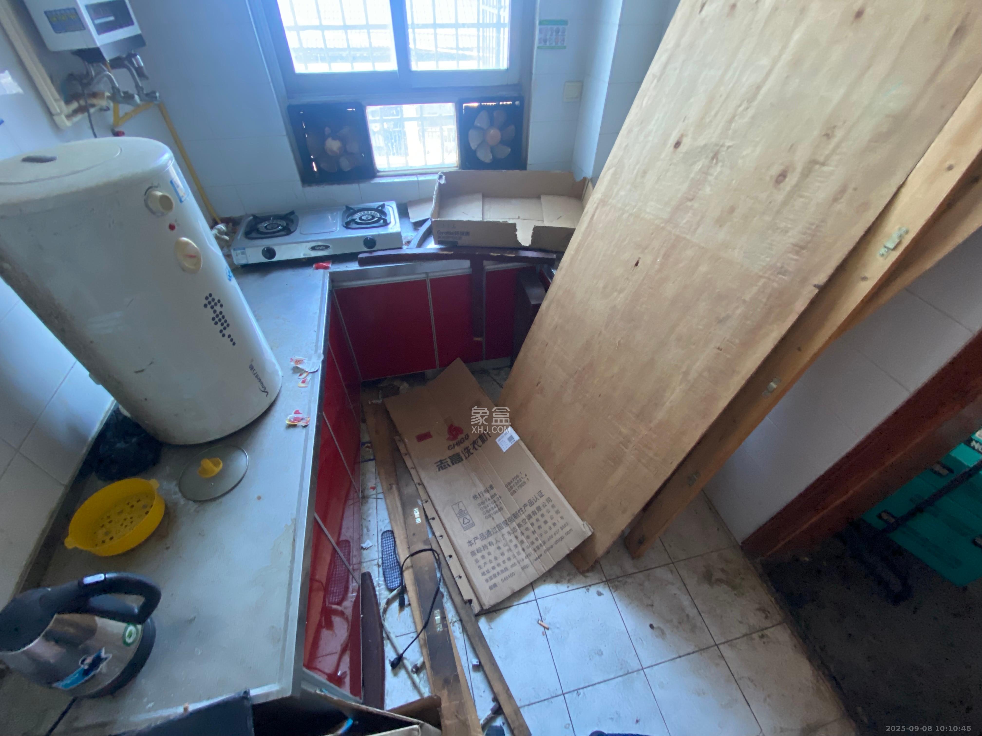 学宫街散盘 3室2厅2卫 3000.0元/月 学宫街散盘 3室2厅2卫 3000.0元/月室内图