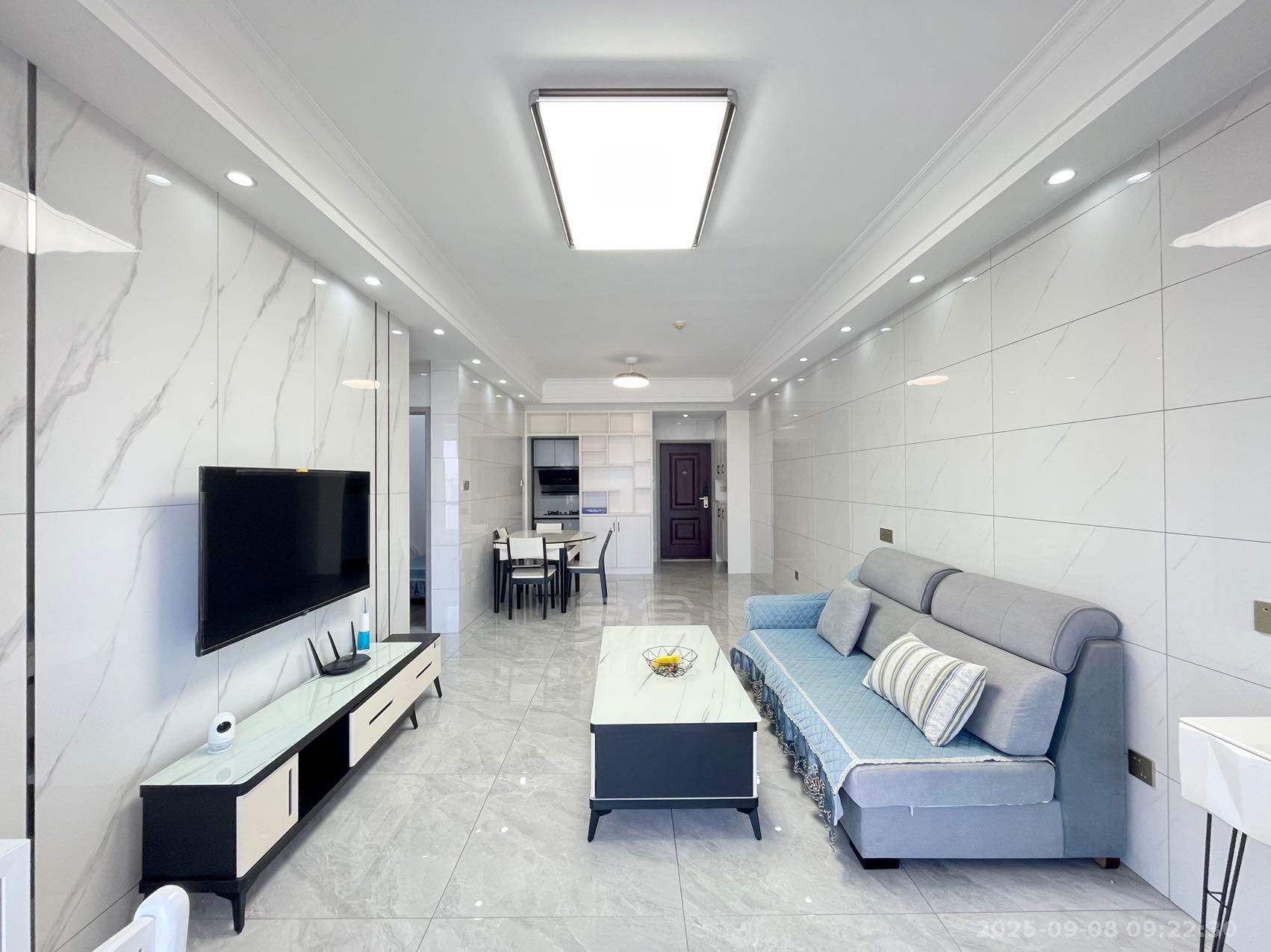 山水洲城华晨第一城 2室2厅1卫 1800.0元/月 山水洲城华晨第一城 2室2厅1卫 1800.0元/月室内图