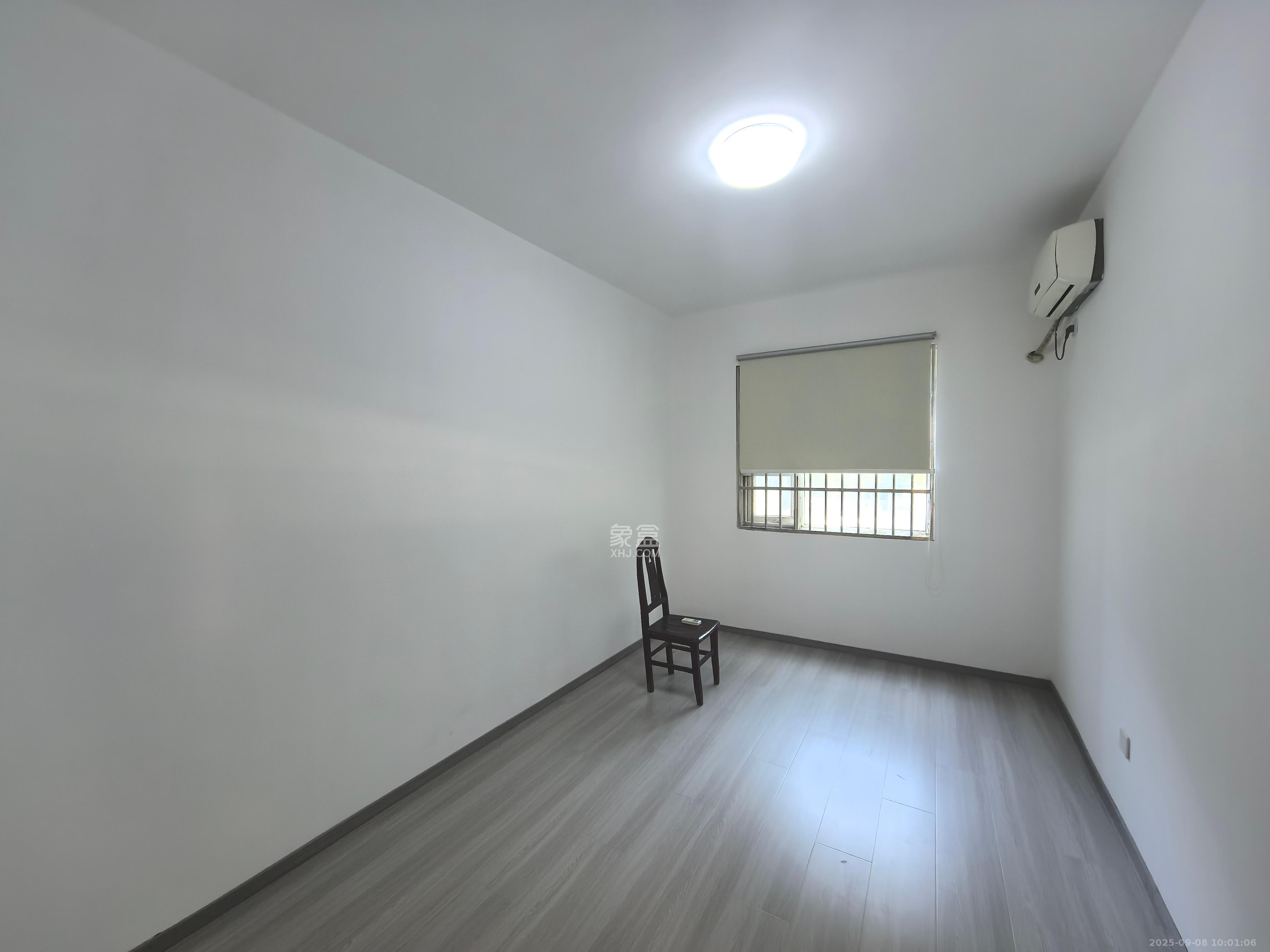 联美品格  4室2厅2卫    2800.0元/月室内图