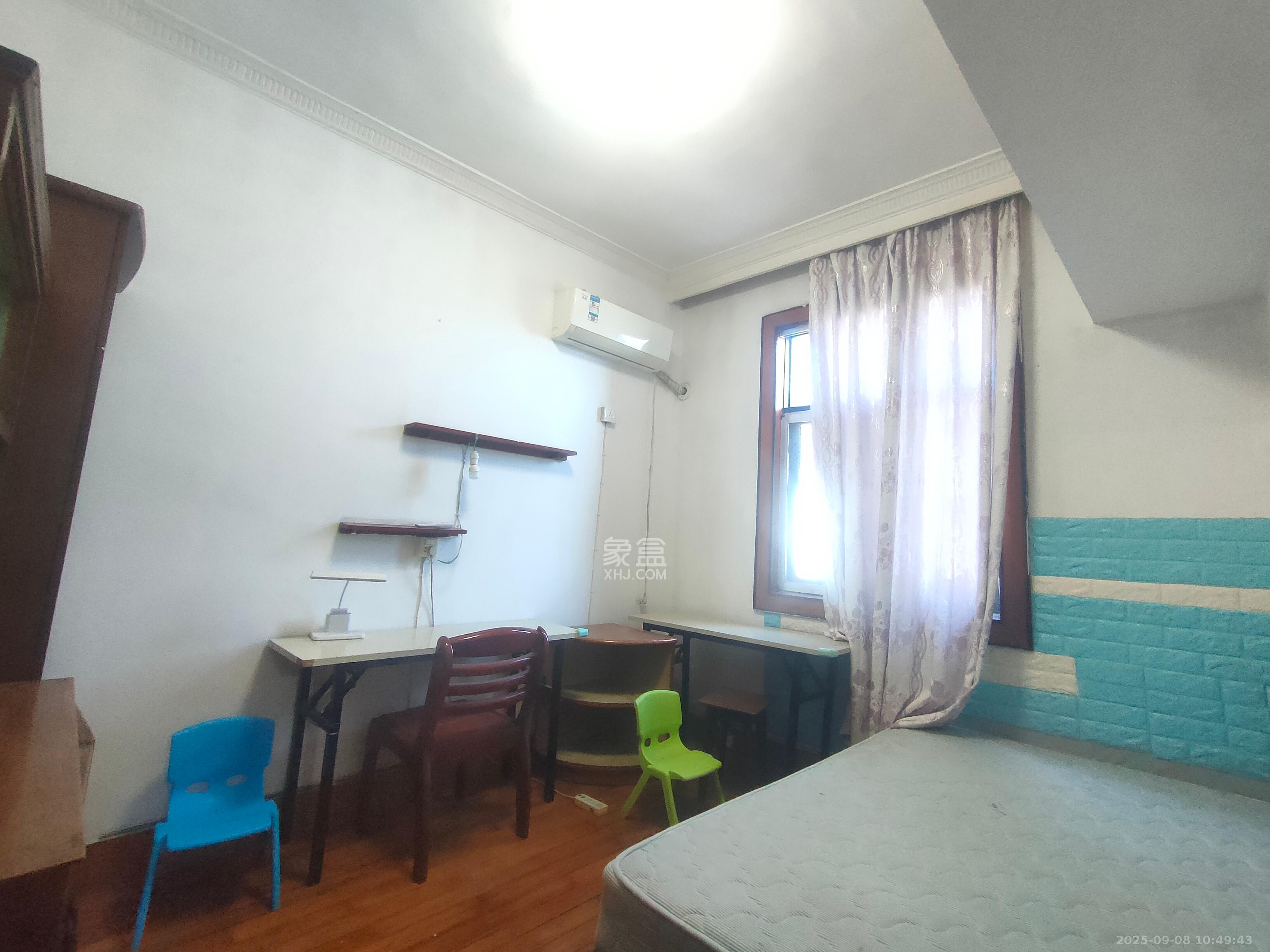 展览馆科协宿舍 3室1厅1卫 2000.0元/月 展览馆科协宿舍 3室1厅1卫 2000.0元/月室内图