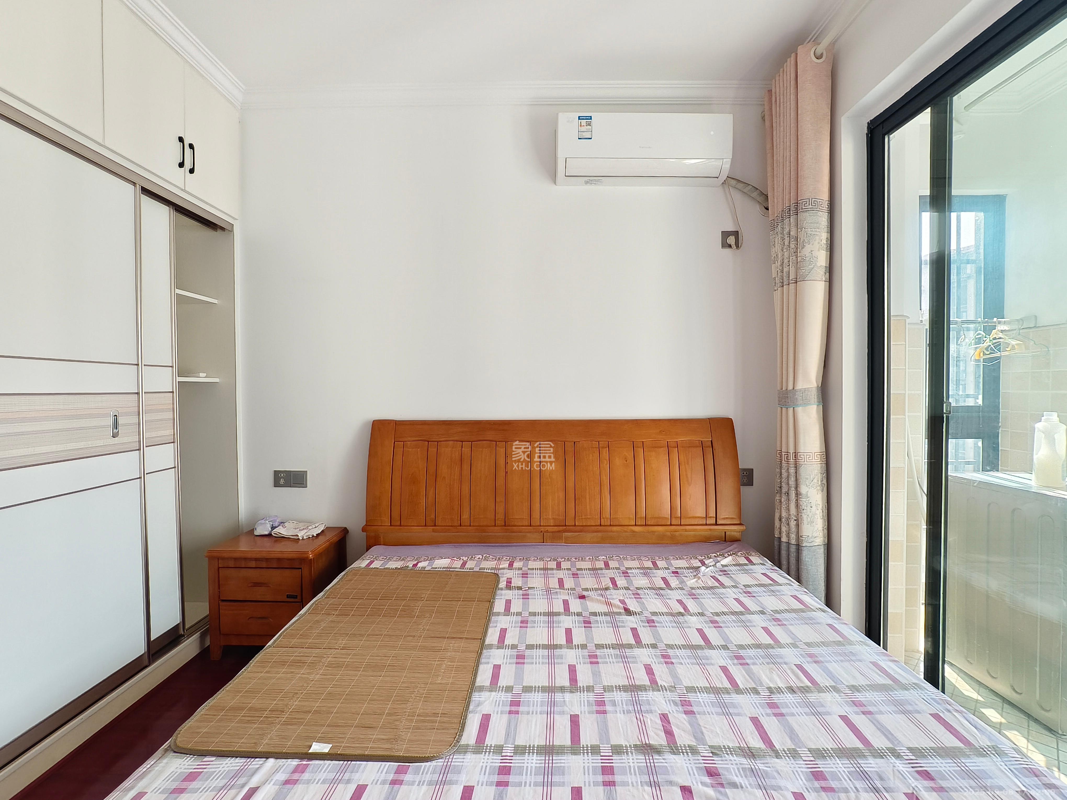 邦盛水岸御园  3室2厅1卫    2200.0元/月室内图