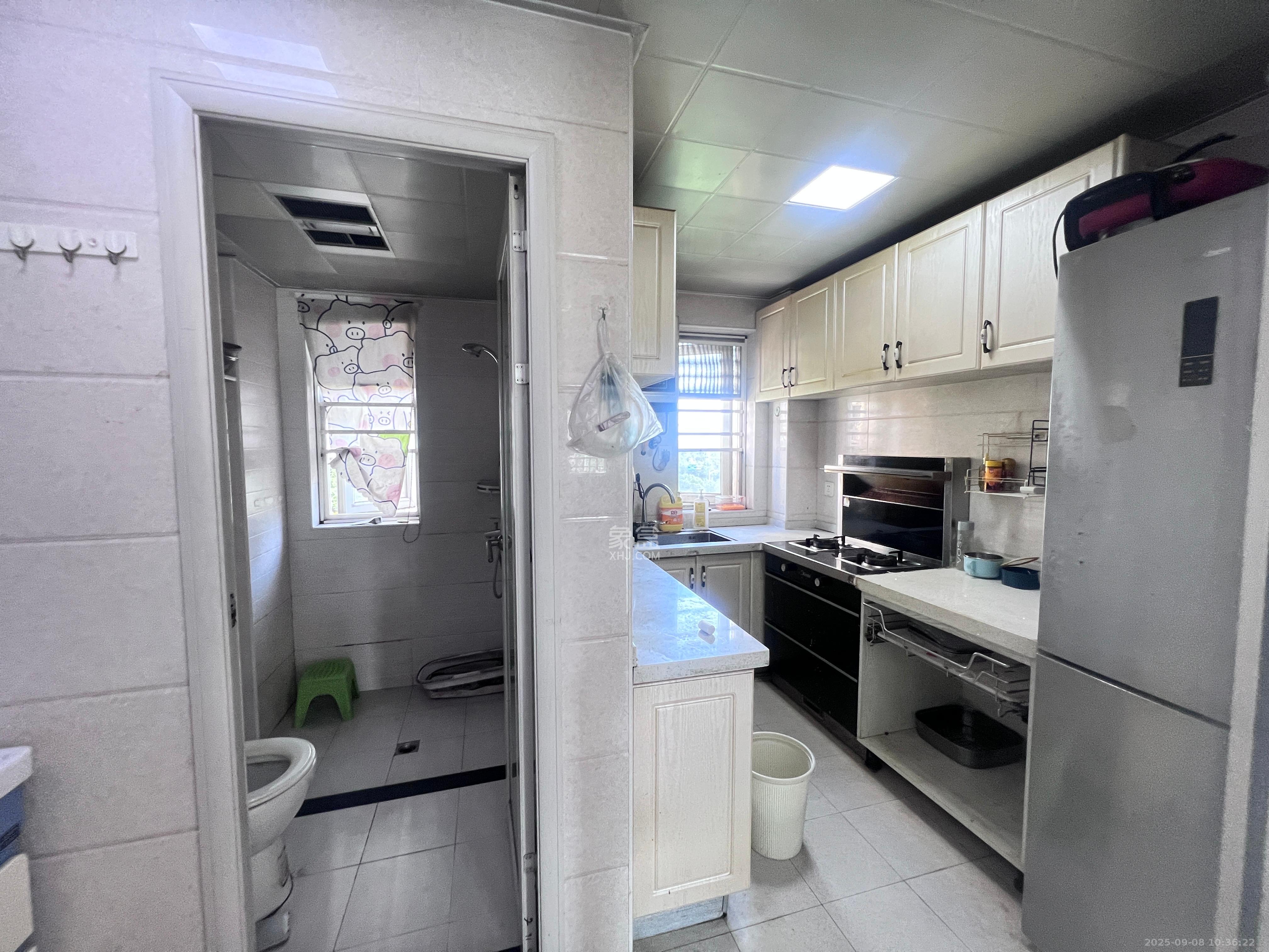 万国城(当代满庭春MOMA)三期  3室2厅2卫    2900.0元/月 万国城(当代满庭春MOMA)三期  3室2厅2卫    2900.0元/月室内图