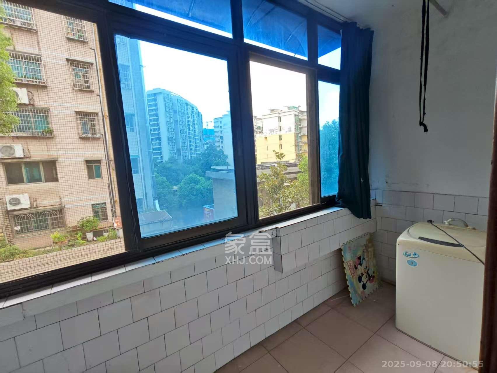 建材储运公司宿舍  2室1厅1卫    1400.0元/月 建材储运公司宿舍  2室1厅1卫    1400.0元/月室内图