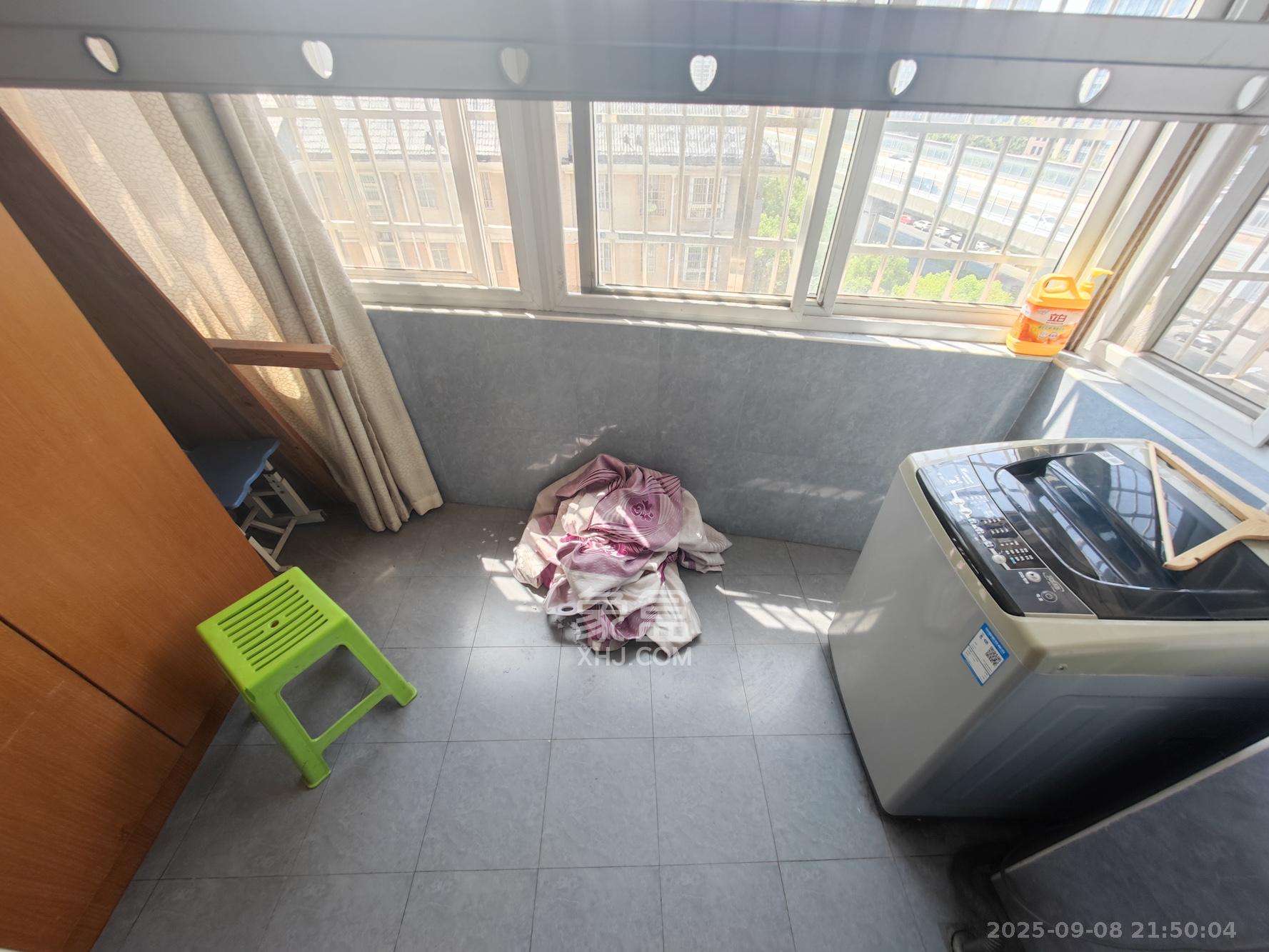 泰禹家园（彩云之翼家园一期、二期、三期）  3室2厅2卫    85.0万阳台