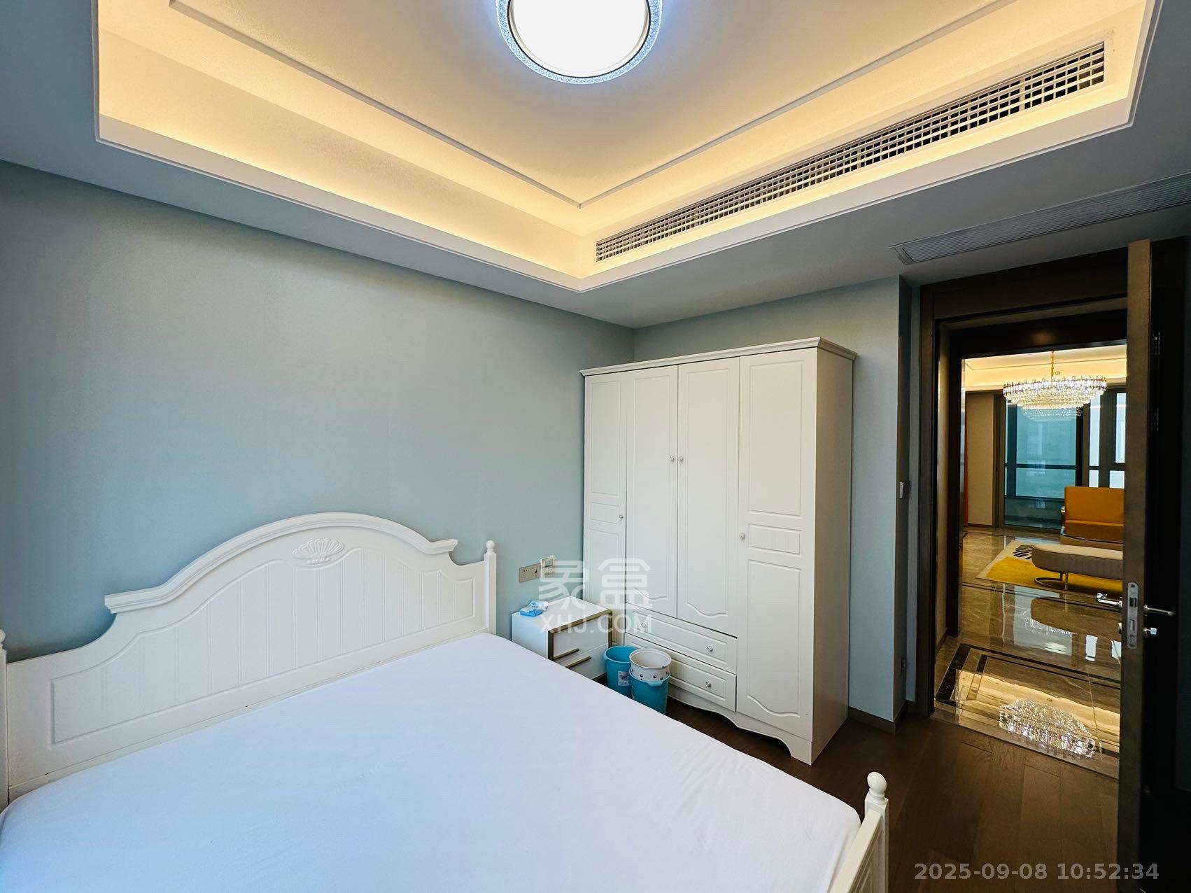 梅溪湖金茂湾 4室2厅3卫 10800.0元/月 梅溪湖金茂湾 4室2厅3卫 10800.0元/月室内图