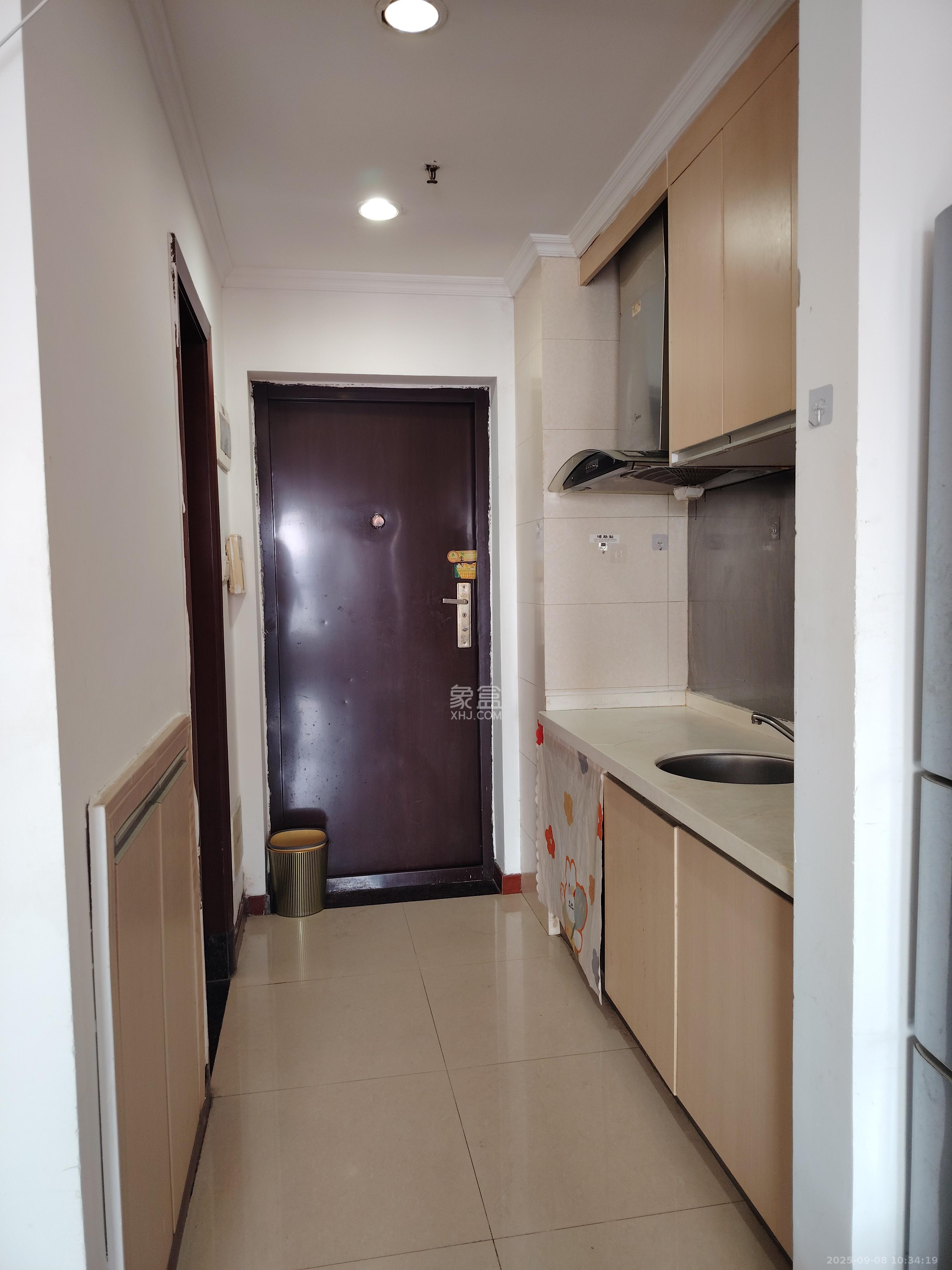 兰亭优壳（隽峰苑）  1室1厅1卫    1400.0元/月室内图