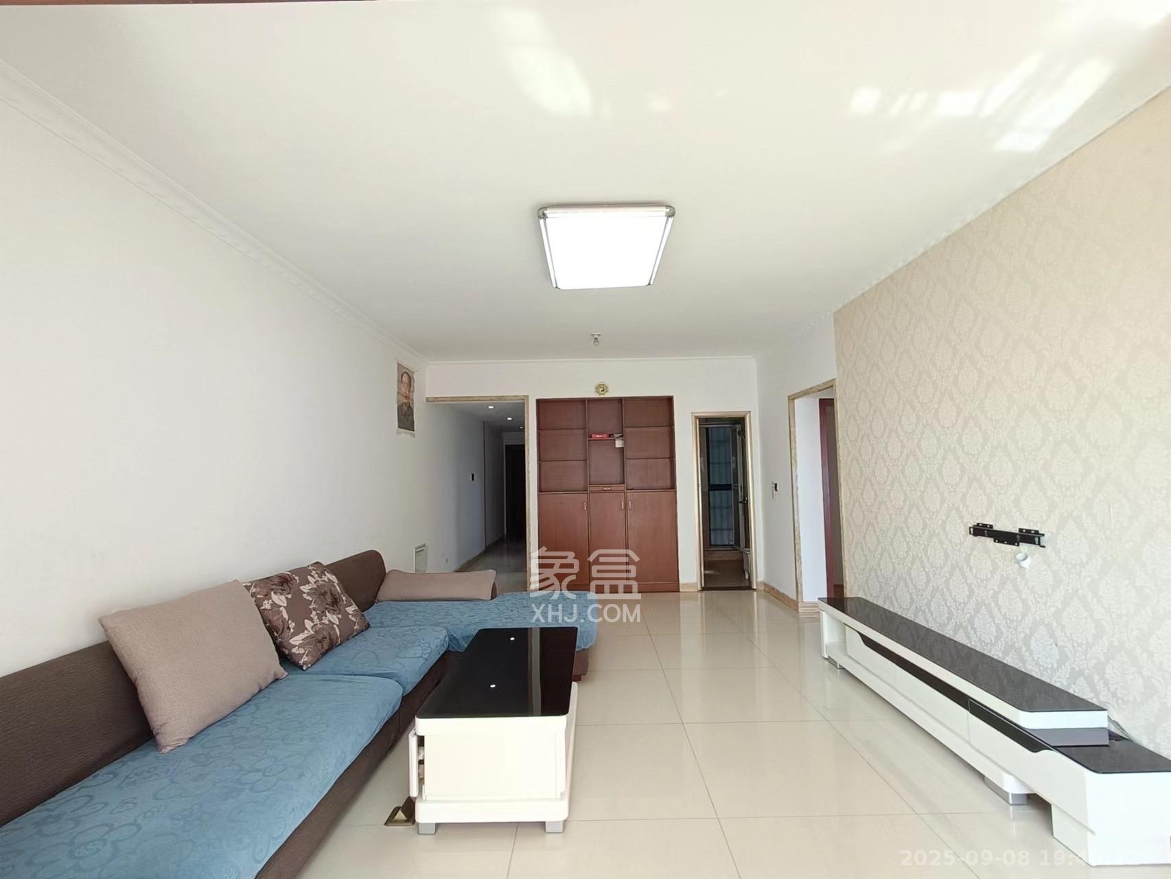 才子佳郡 3室2厅2卫 1700.0元/月 才子佳郡 3室2厅2卫 1700.0元/月室内图