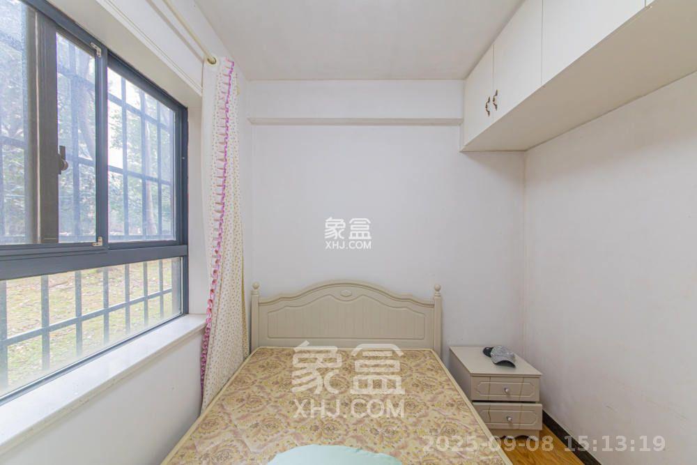 中建芙蓉嘉苑  3室2厅1卫    2100.0元/月室内图