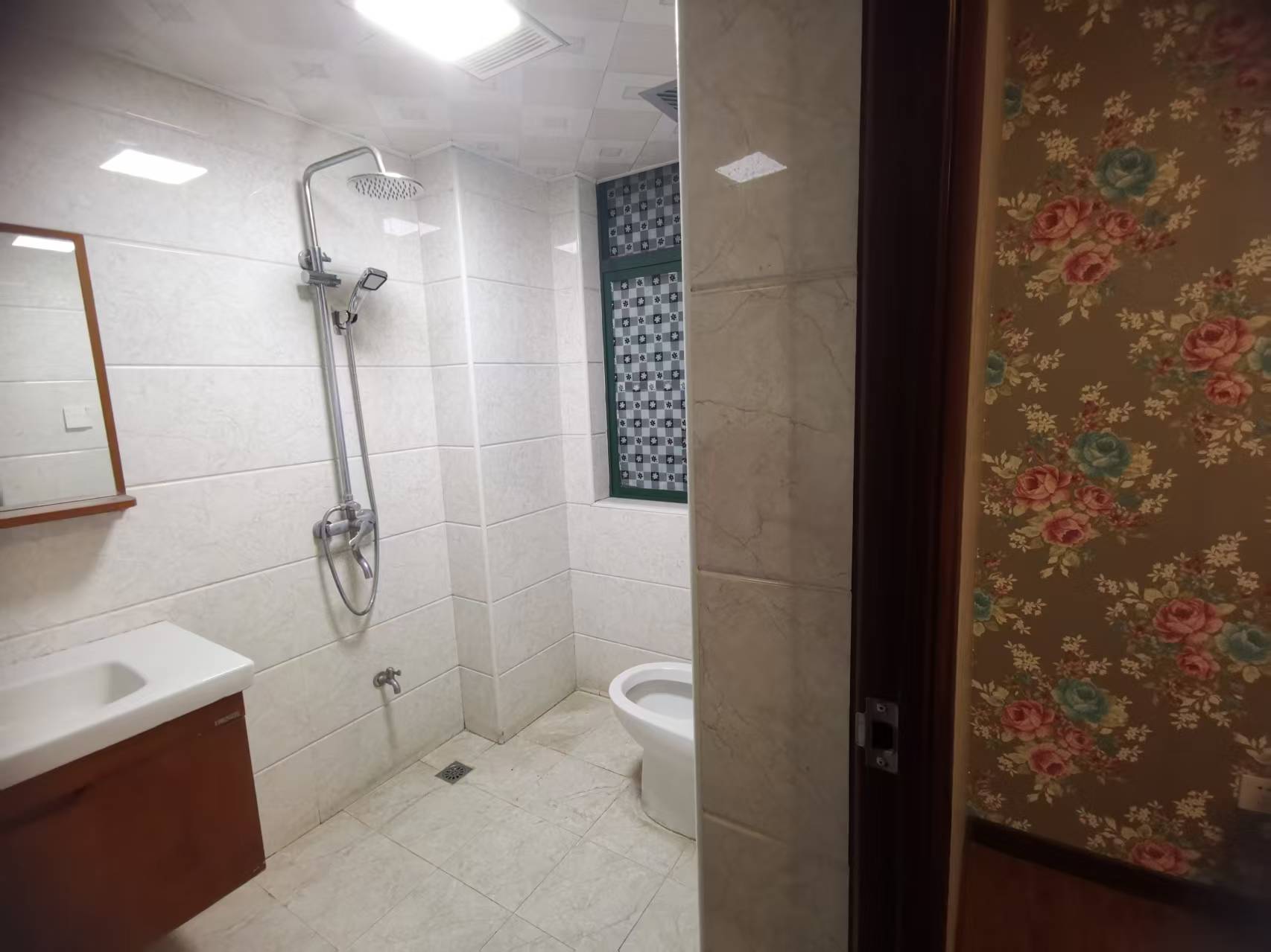 御璟花苑  1室0厅0卫   2100.00元/月室内图