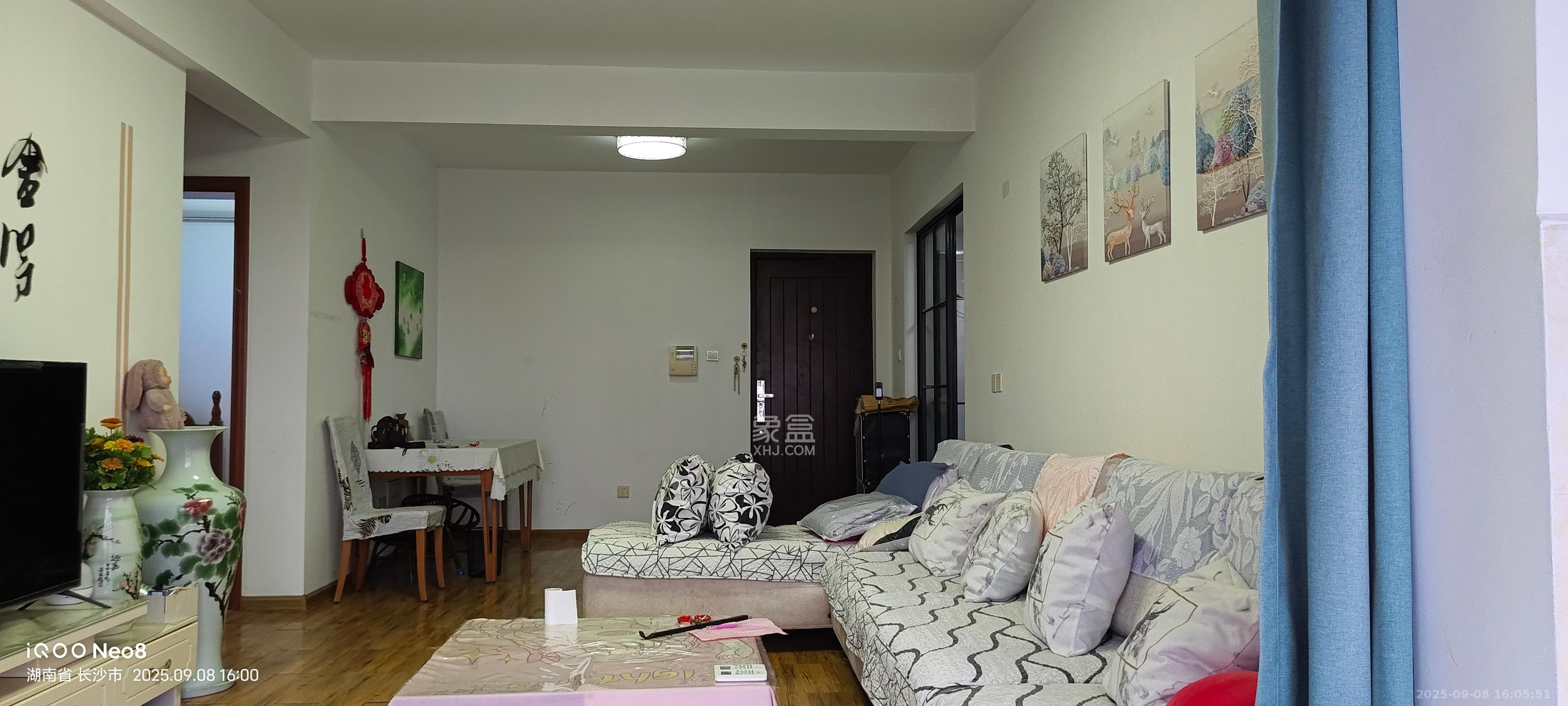 融科东南海  2室1厅1卫    2000.0元/月 融科东南海  2室1厅1卫    2000.0元/月室内图