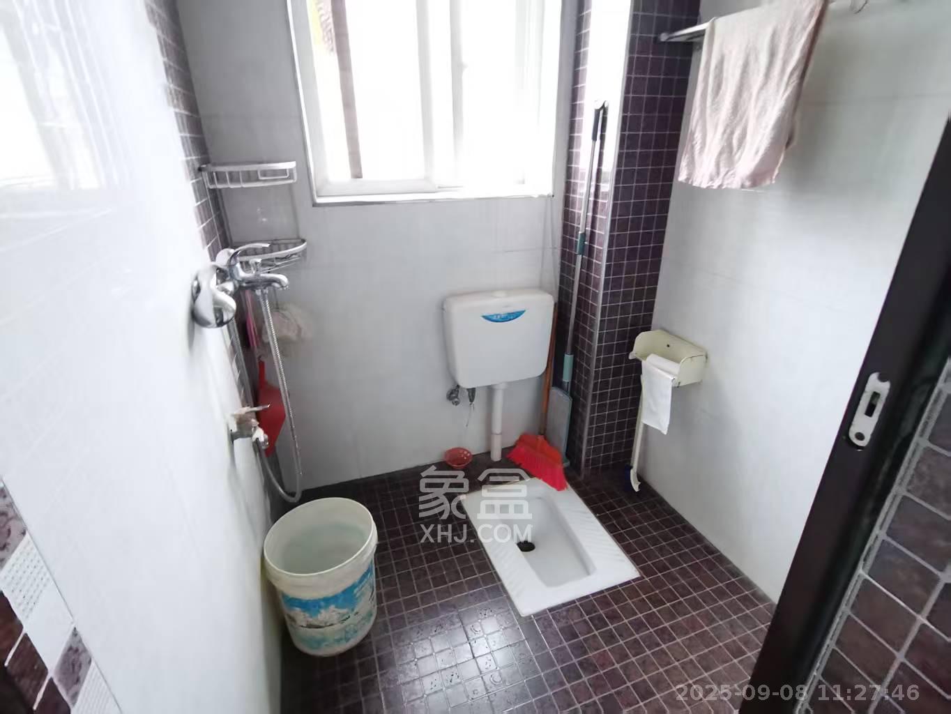 五一新村安置小区（永定社区、永兴社区、永祥社区）  3室2厅2卫   2800.00元/月室内图