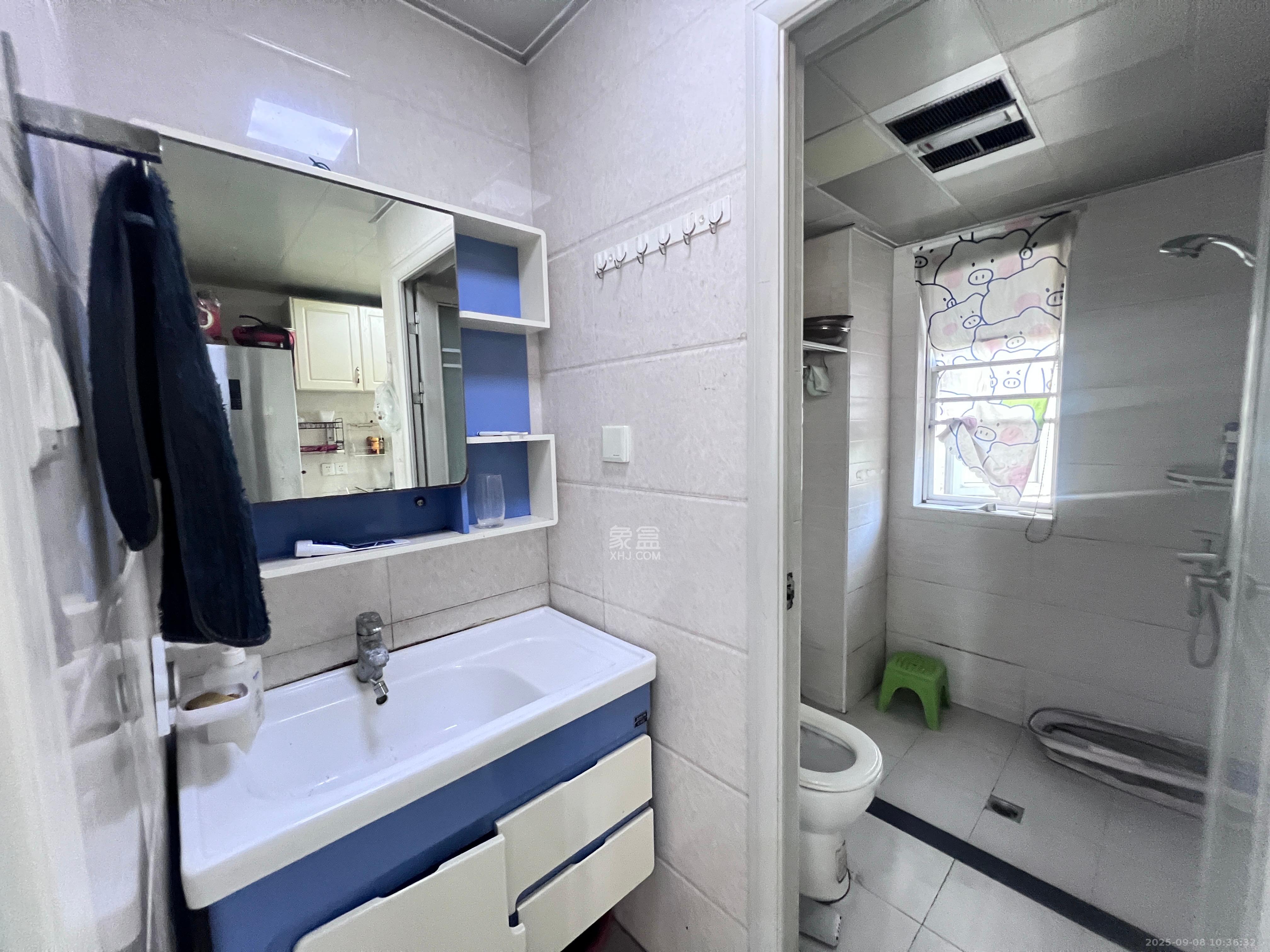 万国城(当代满庭春MOMA)三期  3室2厅2卫    2900.0元/月 万国城(当代满庭春MOMA)三期  3室2厅2卫    2900.0元/月室内图