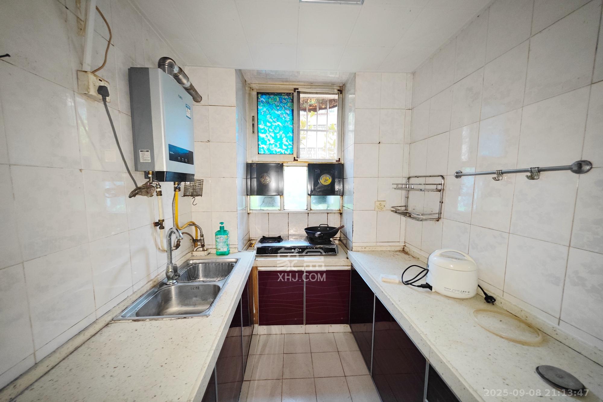 新华园  2室1厅1卫    40.0万 新华园  2室1厅1卫    40.0万厨房