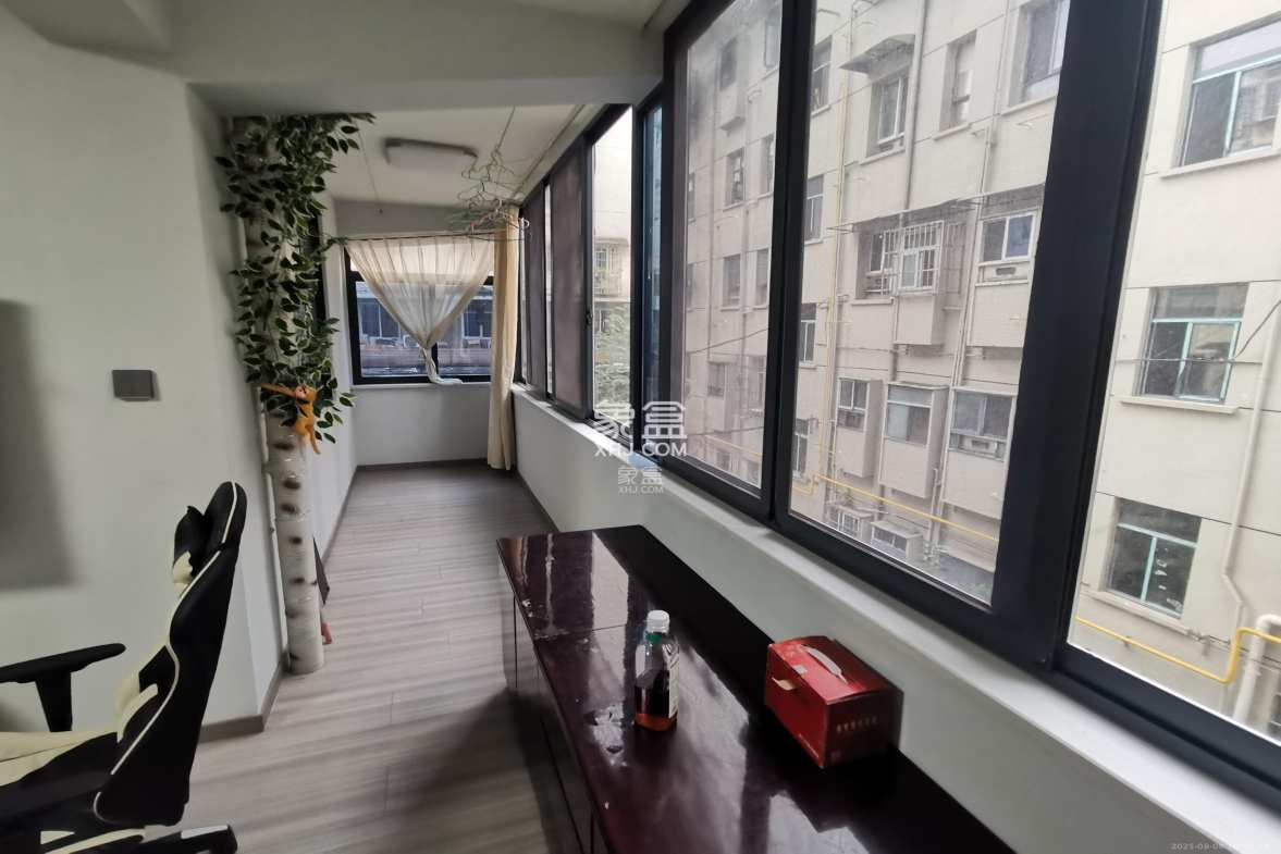 肇家(嘉)坪散盘 3室2厅1卫 3700.0元/月 肇家(嘉)坪散盘 3室2厅1卫 3700.0元/月室内图