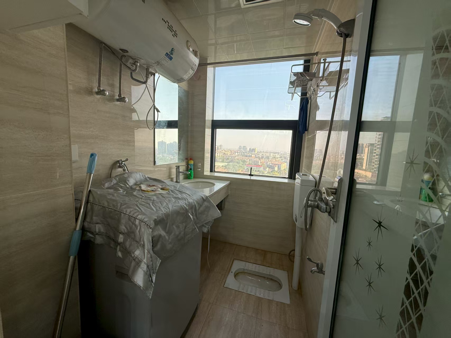 梓山湖公馆 1室1厅1卫 1000.0元/月 梓山湖公馆 1室1厅1卫 1000.0元/月室内图