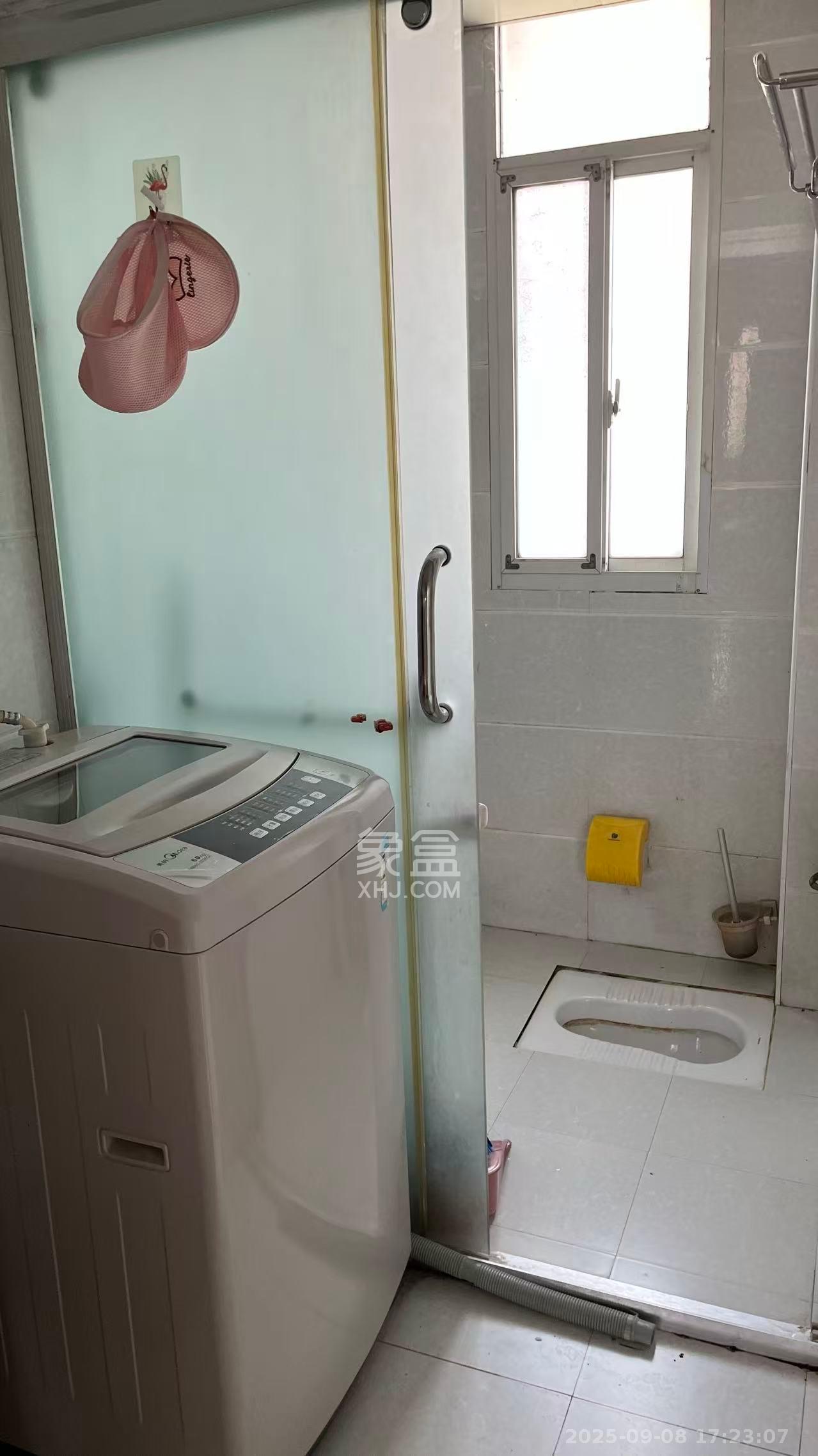 科技职院教师宿舍 2室1厅1卫 1500.0元/月 科技职院教师宿舍 2室1厅1卫 1500.0元/月室内图