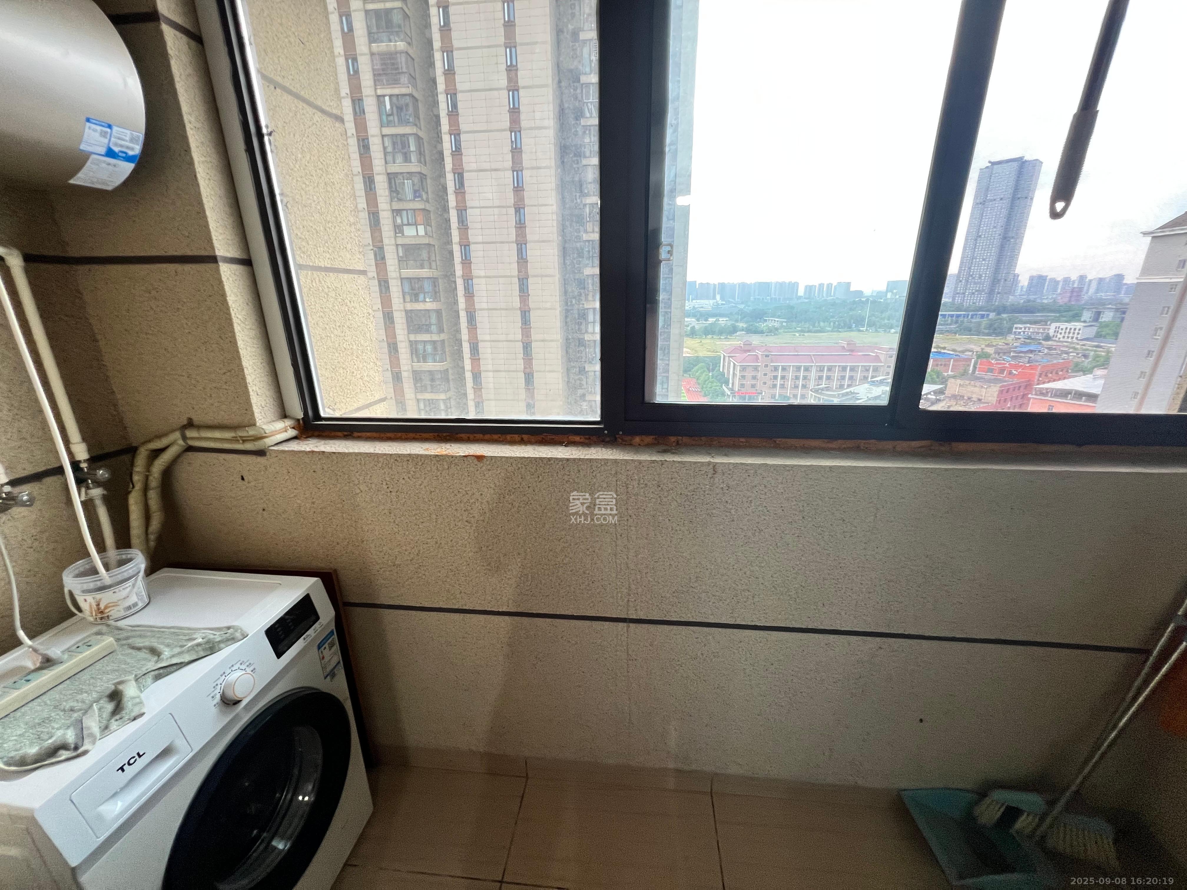 碧桂园星城首府  1室1厅1卫    1300.0元/月室内图