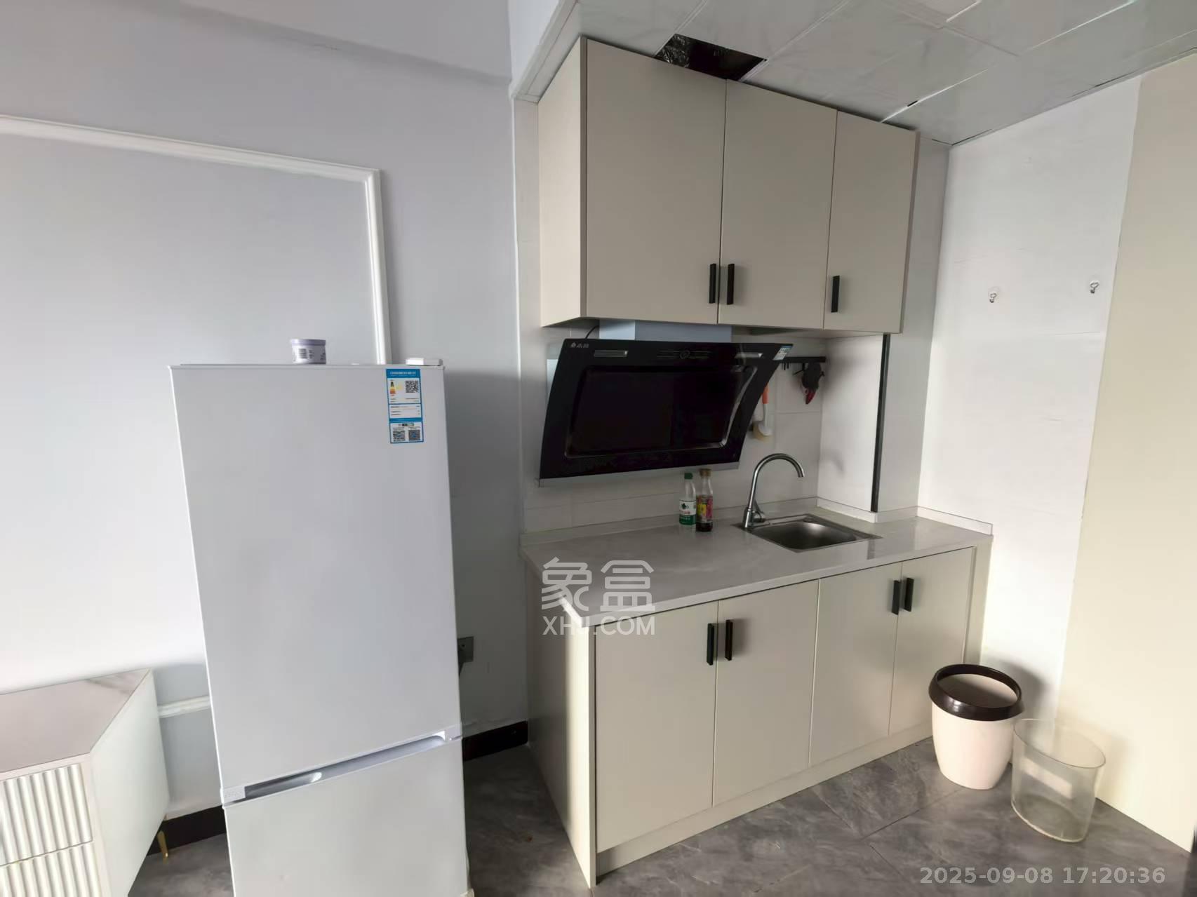 金科时代中心 1室0厅0卫 1300.0元/月 金科时代中心 1室0厅0卫 1300.0元/月室内图