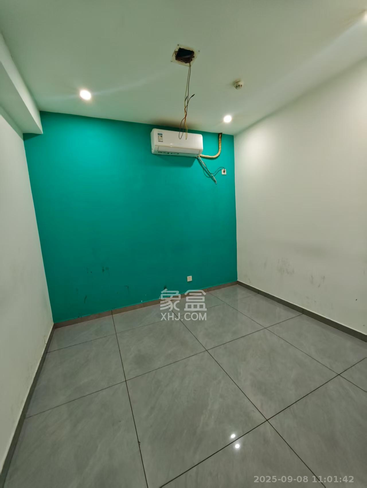 中建嘉和城  1室1厅1卫   1500.00元/月室内图