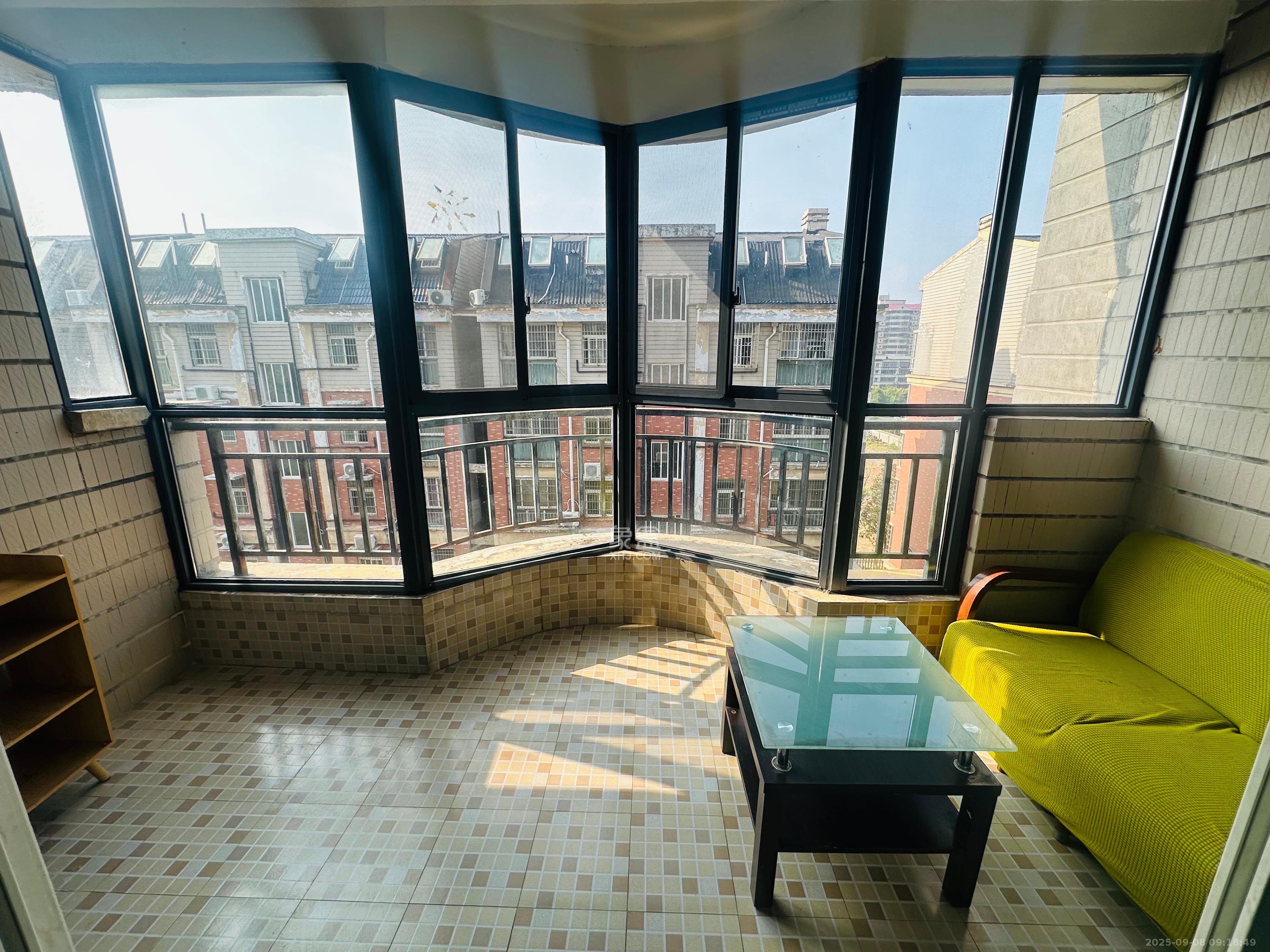 水木兰庭 3室2厅2卫 2000.0元/月 水木兰庭 3室2厅2卫 2000.0元/月室内图