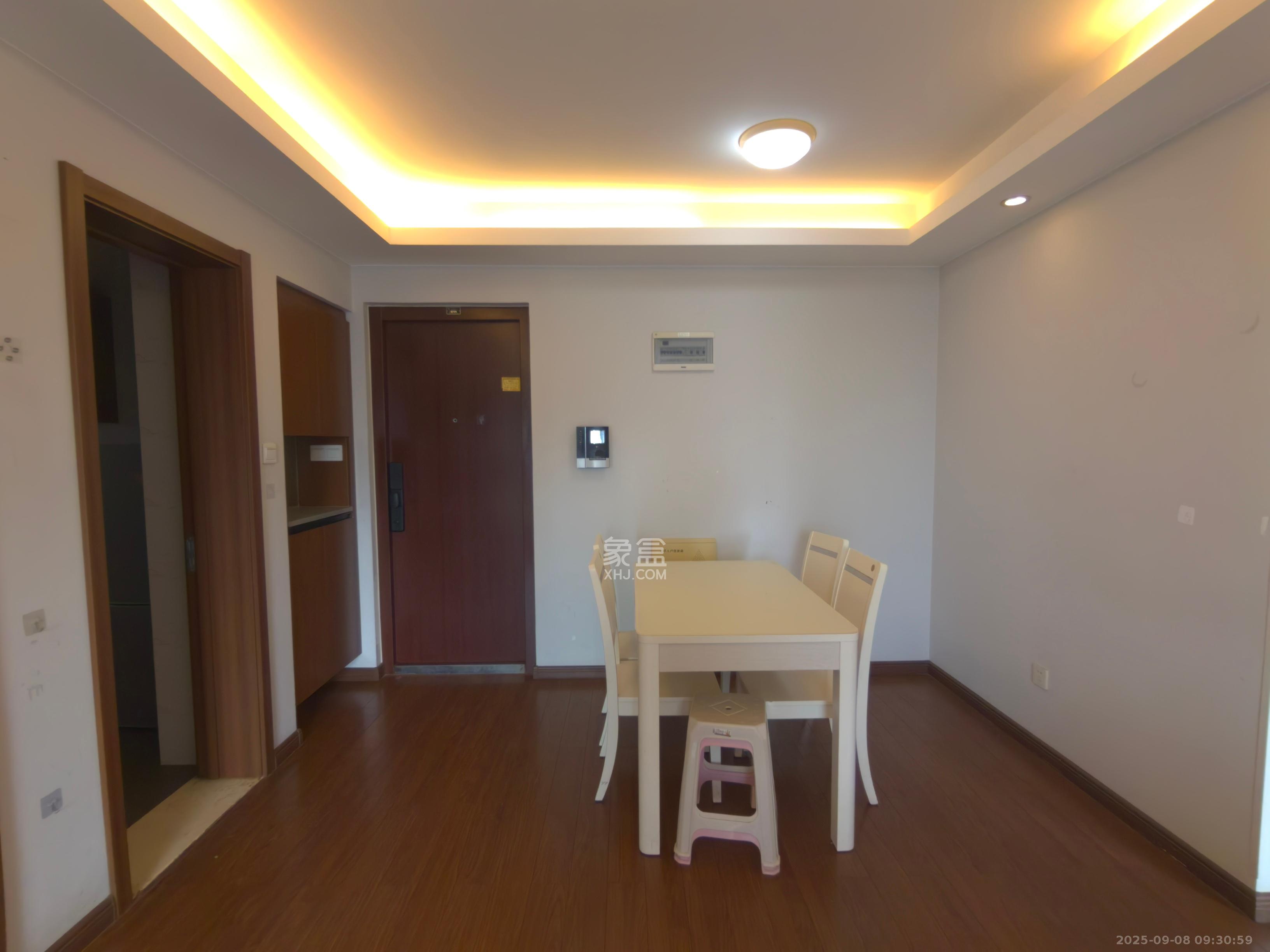 万科金域华府三四期 3室2厅1卫 2400.0元/月 万科金域华府三四期 3室2厅1卫 2400.0元/月室内图