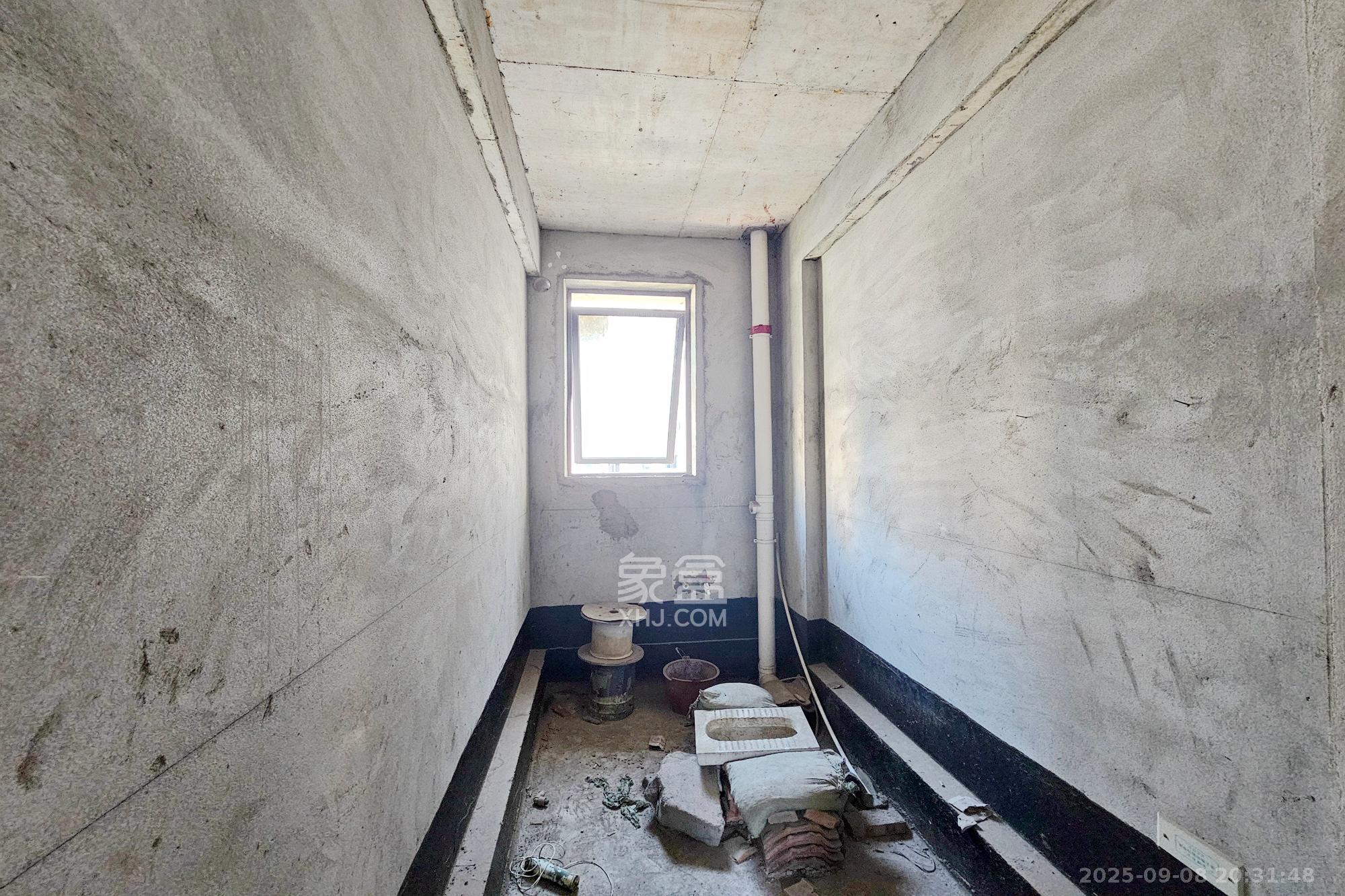 明昇壹城（明昇时代广场）一期  6室2厅4卫    388.0万其他