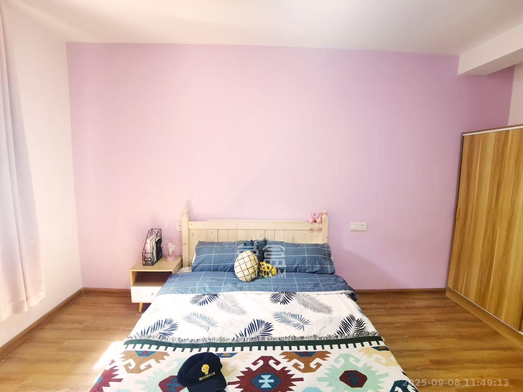 向韶村 3室2厅1卫 1800.0元/月 向韶村 3室2厅1卫 1800.0元/月室内图