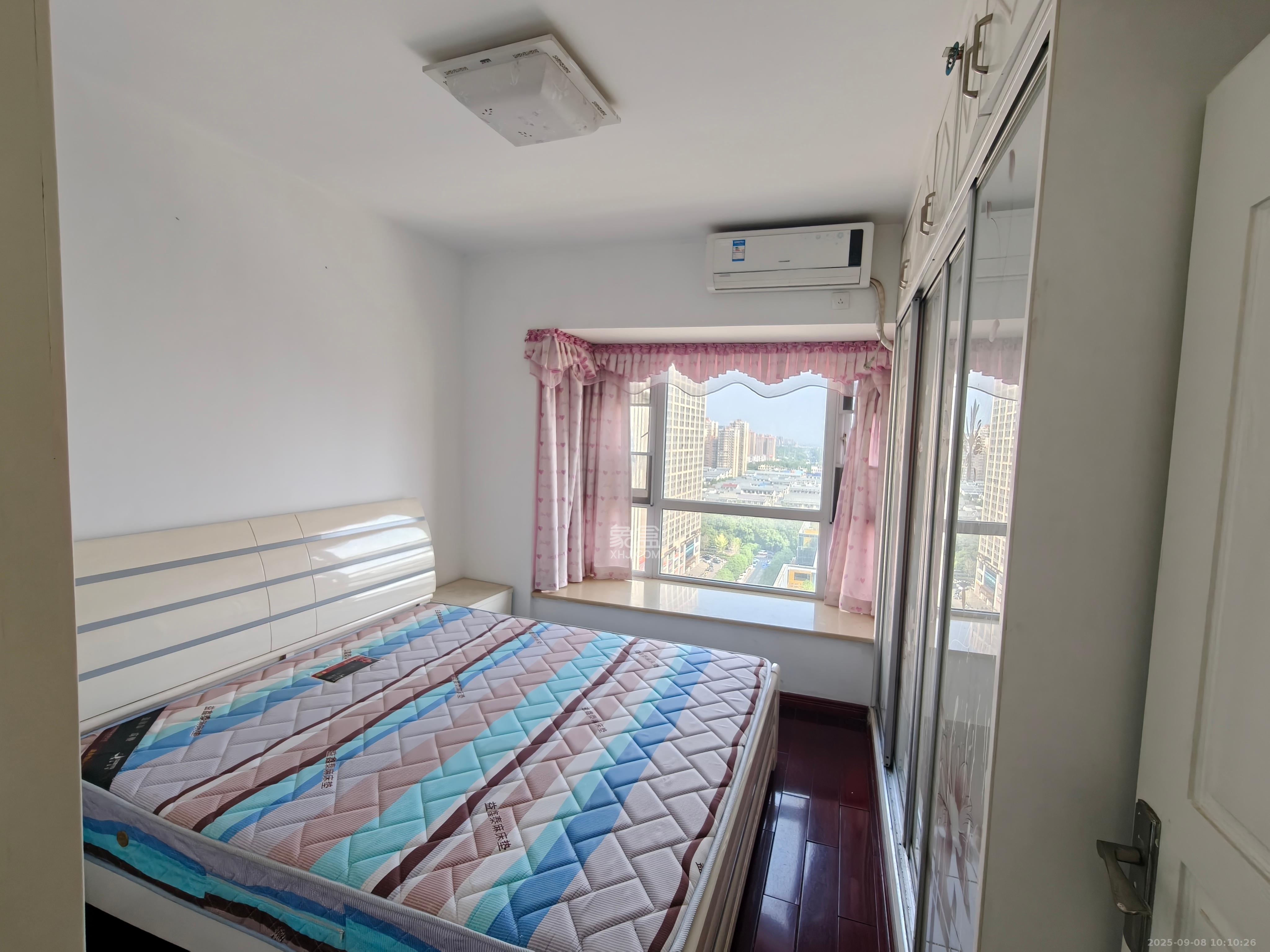 新长海广场 2室2厅1卫 1780.0元/月 新长海广场 2室2厅1卫 1780.0元/月室内图