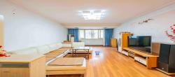 科技出版社宿舍（湘雅路）  3室2厅2卫   3200.00元/月