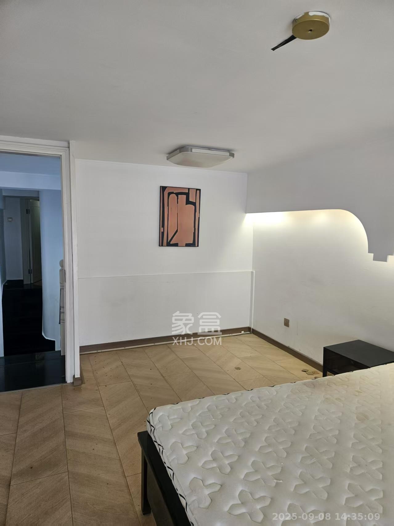 城市经典 1室1厅1卫 3200.0元/月 城市经典 1室1厅1卫 3200.0元/月室内图