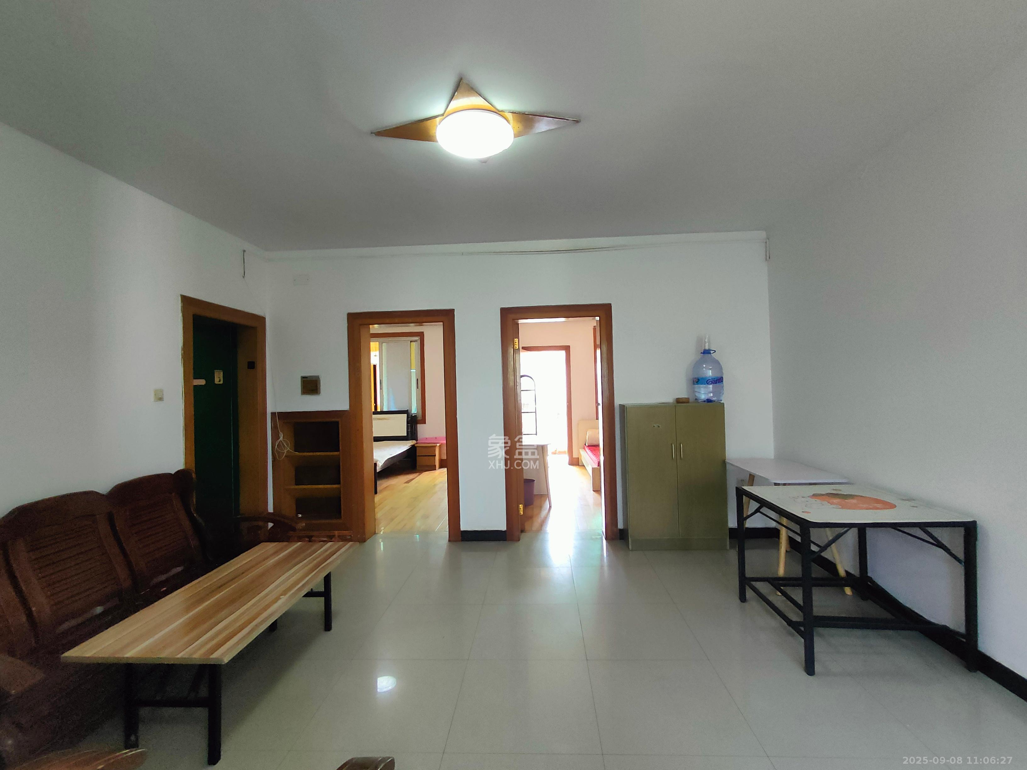 机械化宿舍  3室2厅1卫    1200.0元/月室内图