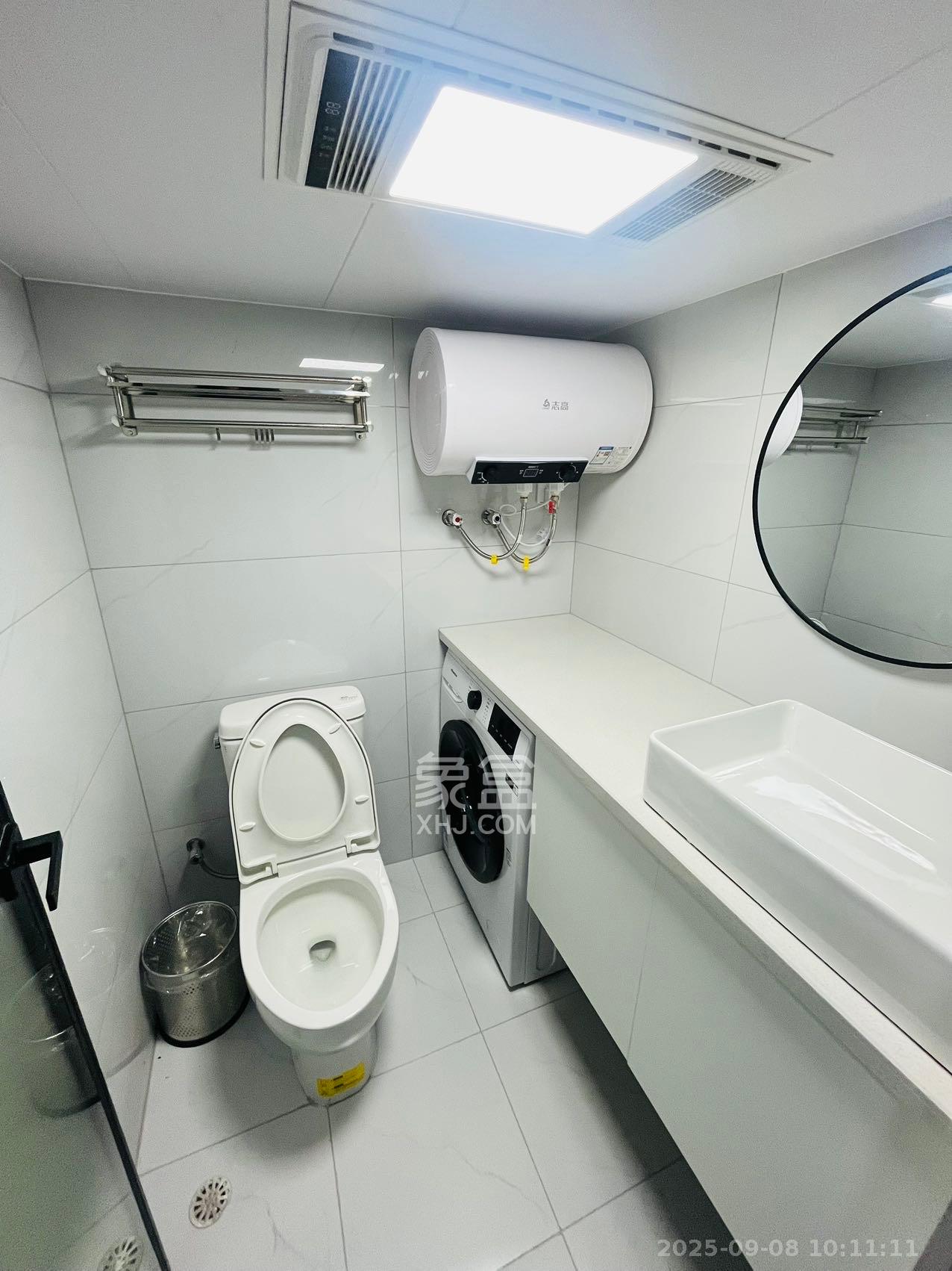 保利中环广场(保利中悦苑) 1室1厅1卫 1500.0元/月 保利中环广场(保利中悦苑) 1室1厅1卫 1500.0元/月室内图