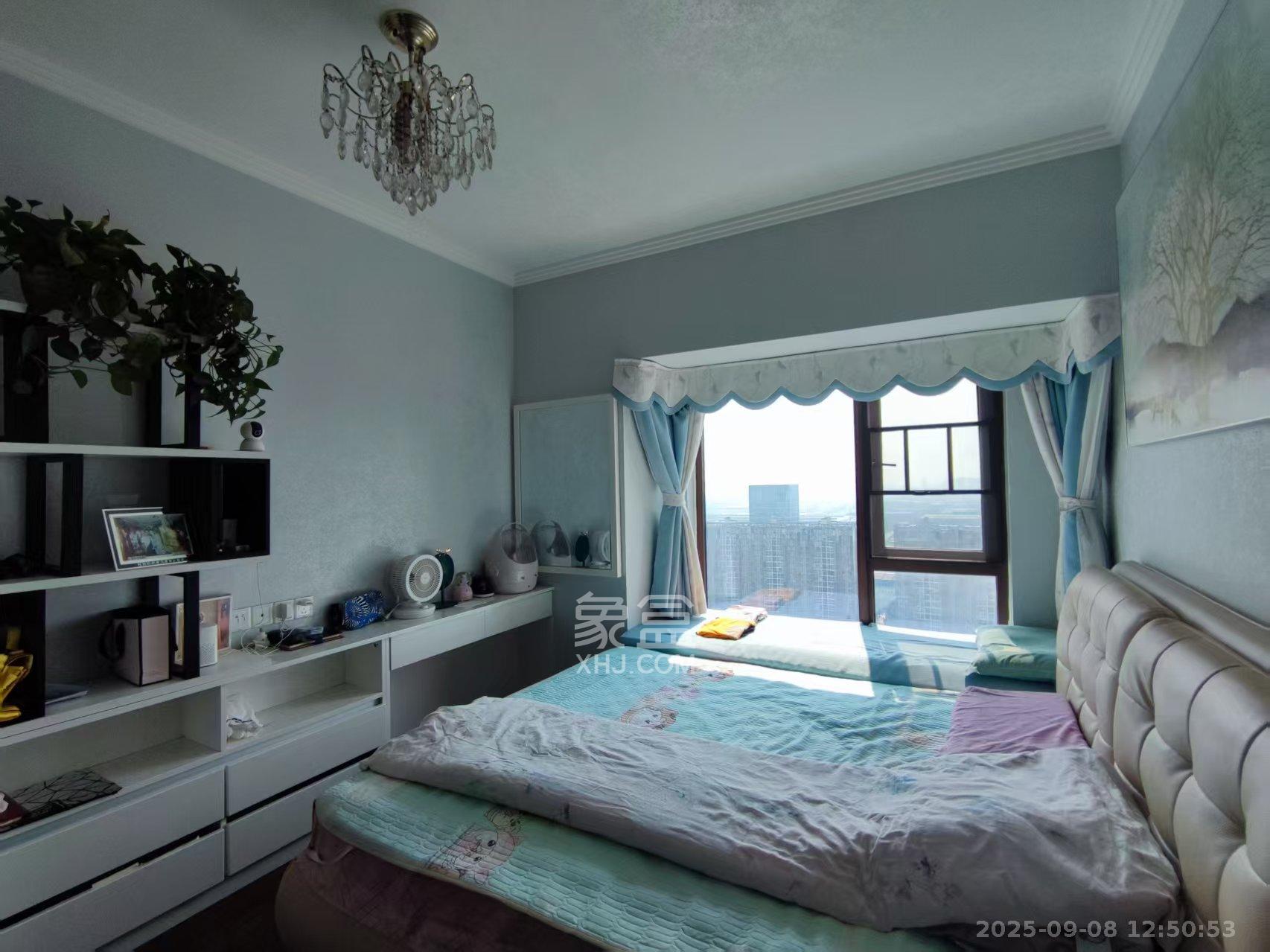 碧桂园中央花园 3室2厅2卫 3200.0元/月 碧桂园中央花园 3室2厅2卫 3200.0元/月室内图