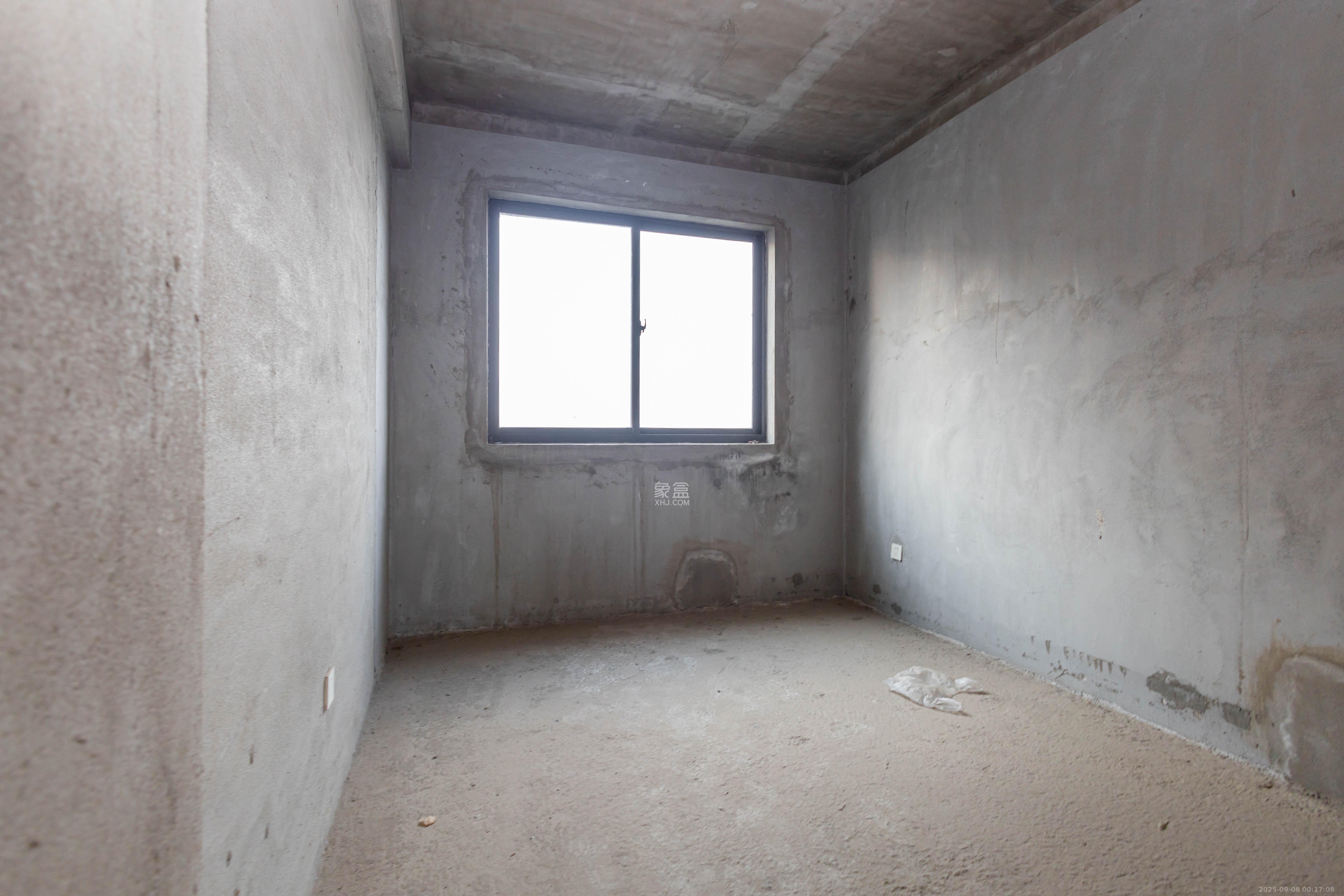 康桥长郡 4室2厅2卫 59.8万 康桥长郡 4室2厅2卫 59.8万卧室